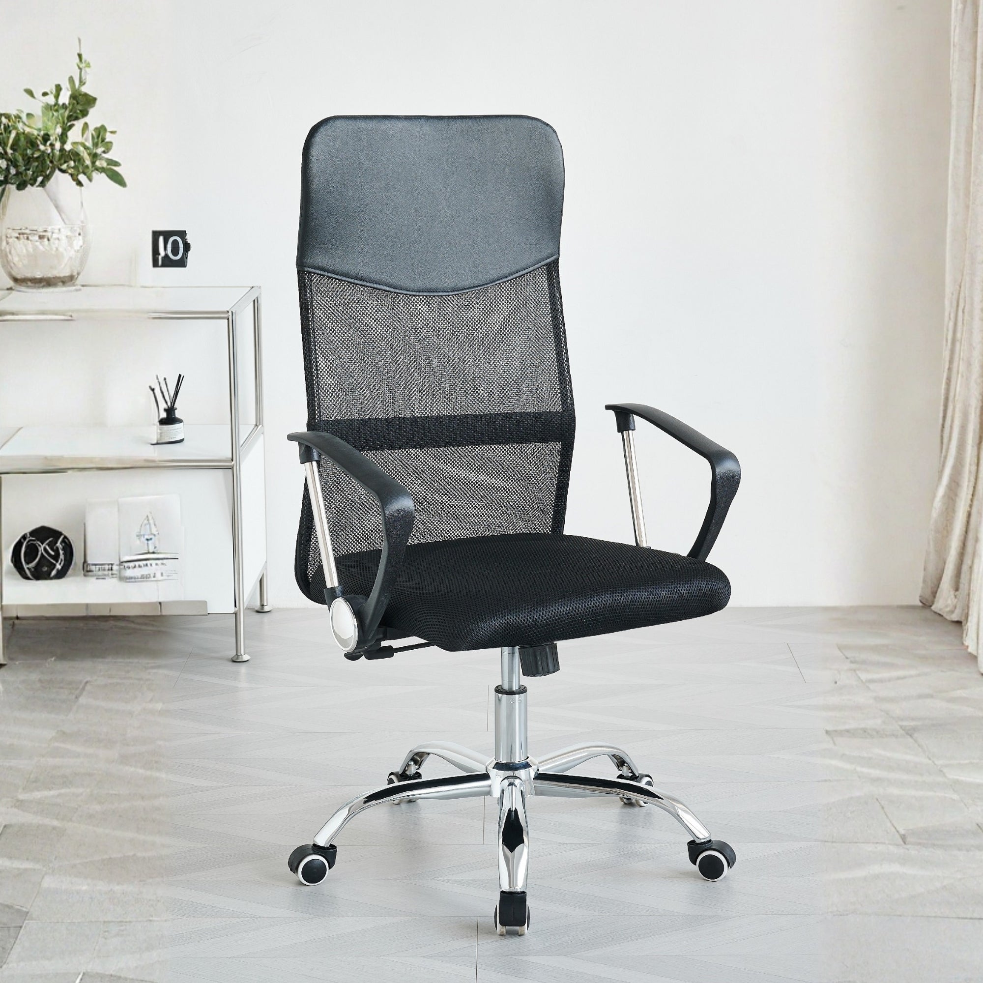 swivevo-office-chair-black-chrome_01