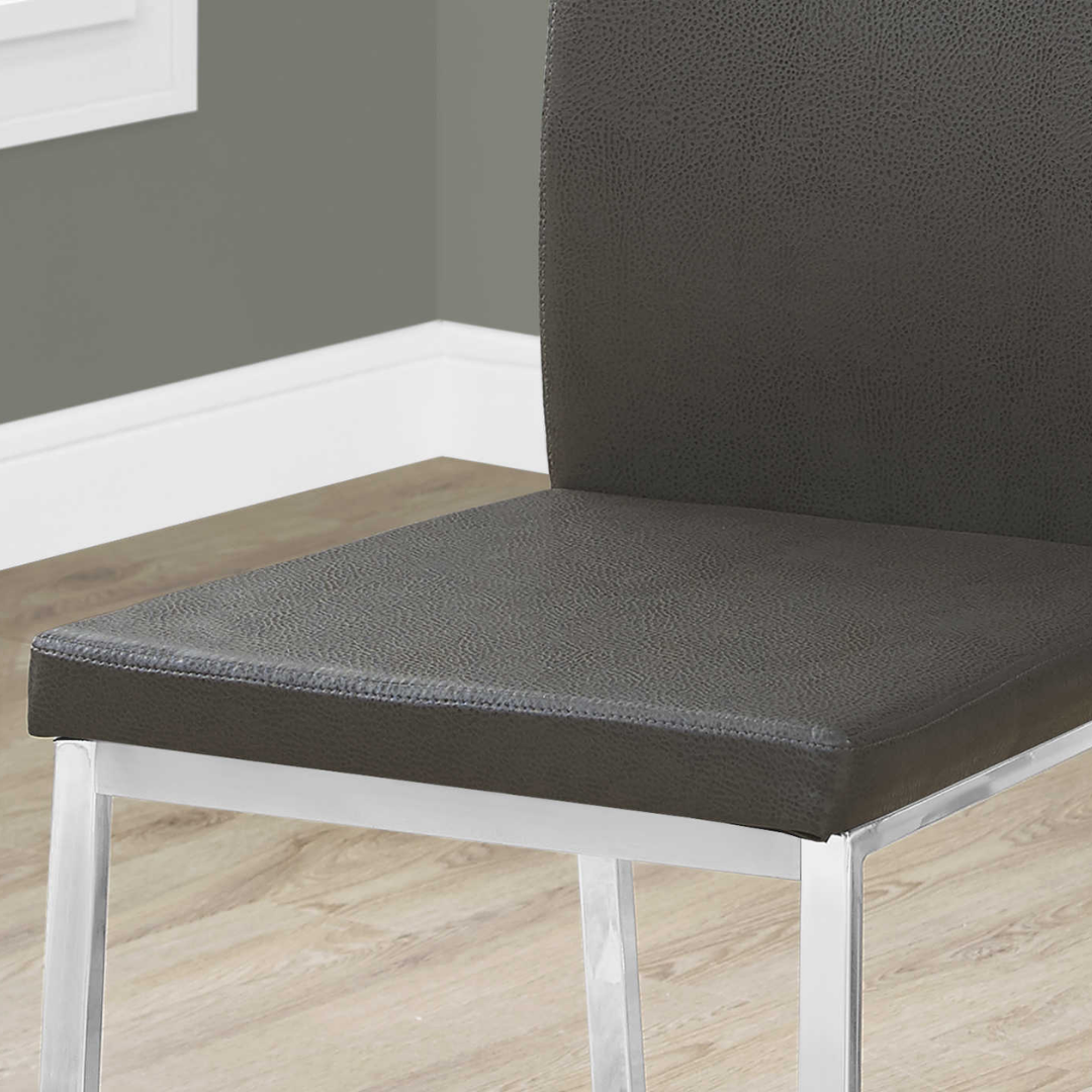 Slidora – Lot de 2 – Chaises de salle à manger traîneau aspect cuir – Gris / Piètement chromé