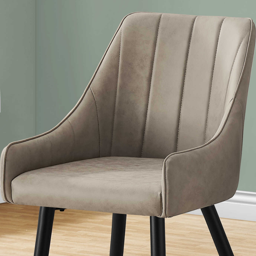 Veloria – Lot de 2 – Chaises de salle à manger en tissu avec accoudoirs – Taupe / Métal noir