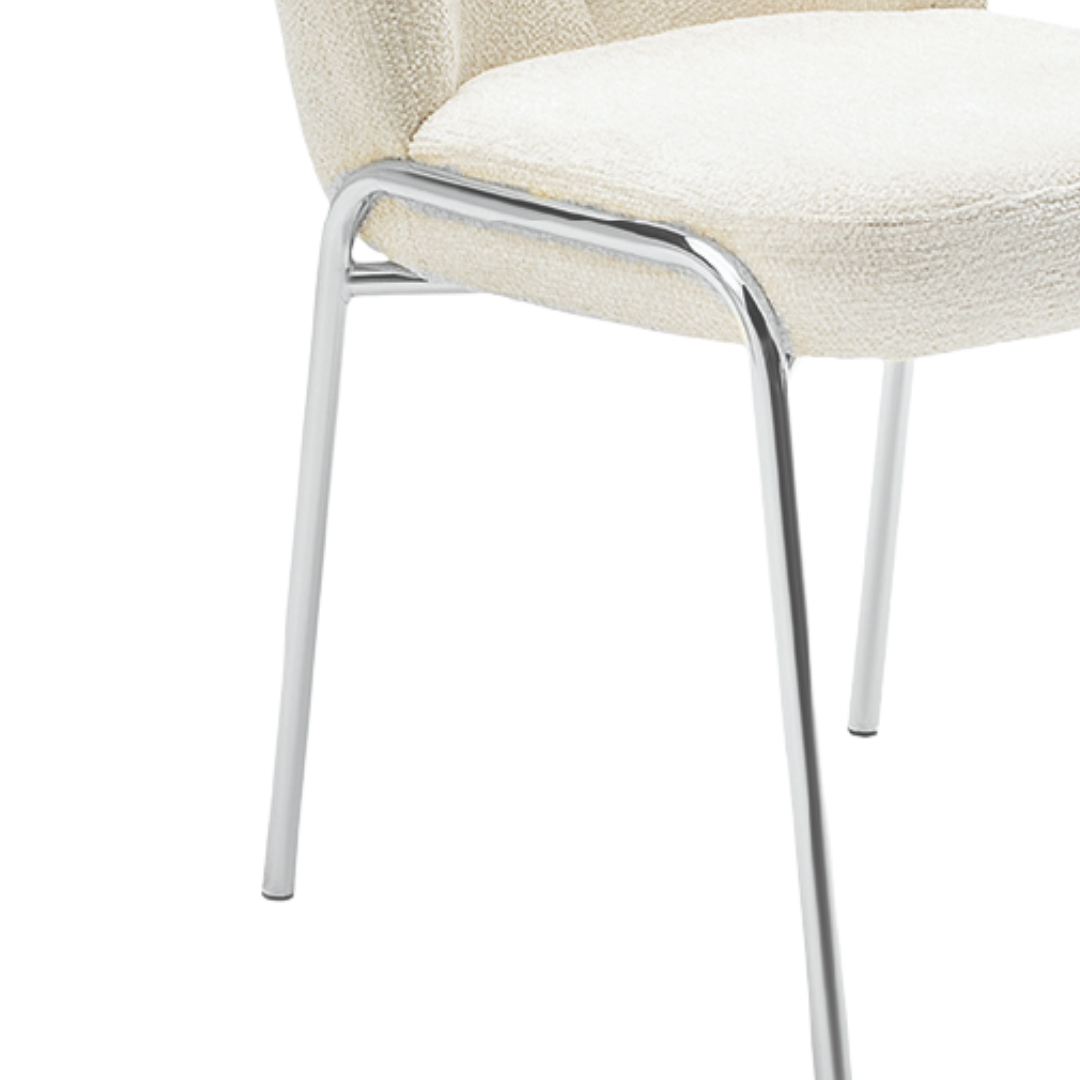 Aurellia – Lot de 2 – Chaise de salle à manger bouclée crème – Pieds chromés