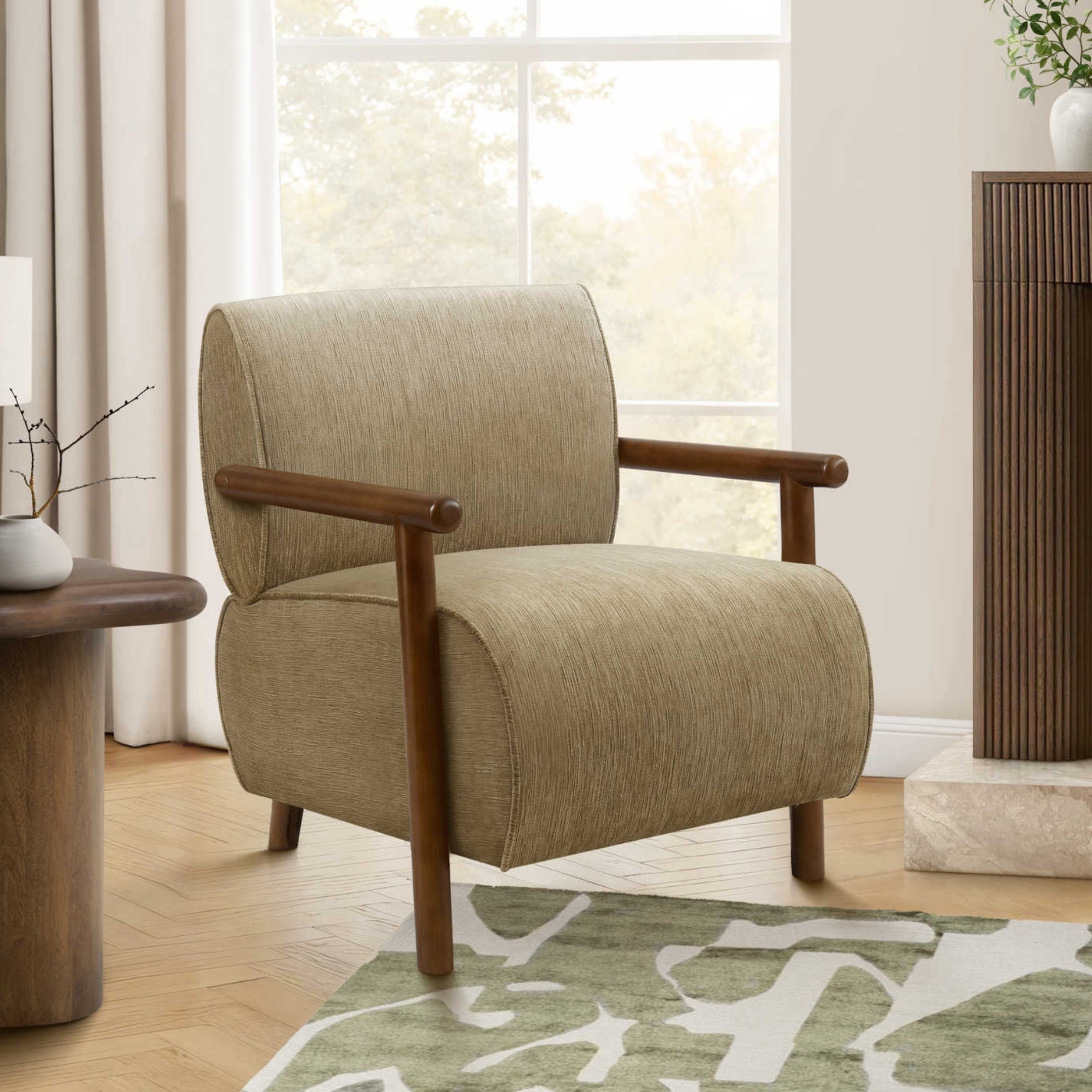 fruveva-accent-chair-brown_01