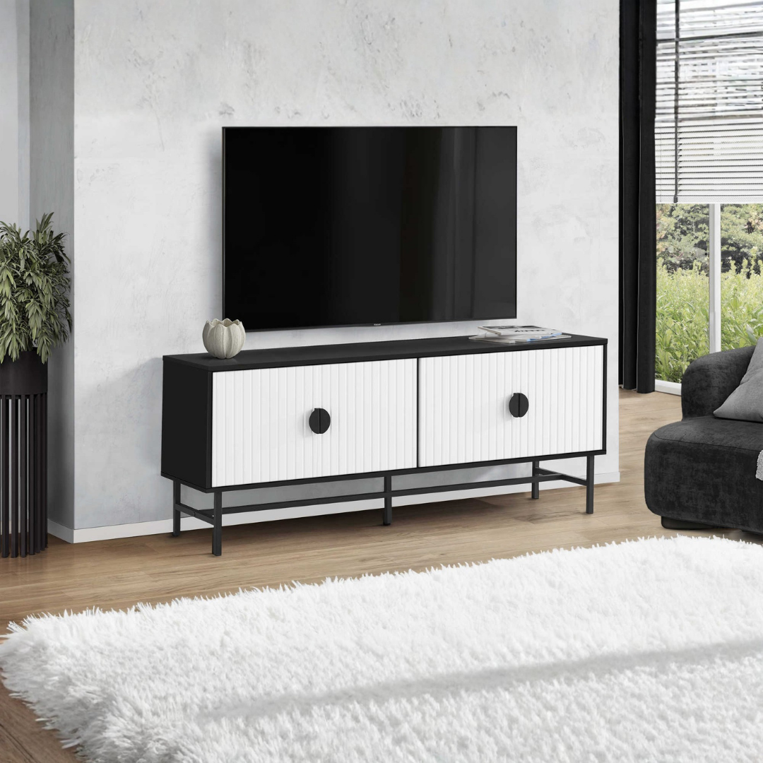 Meuble TV Sorlen – Portes nervurées noires et blanches – 60"