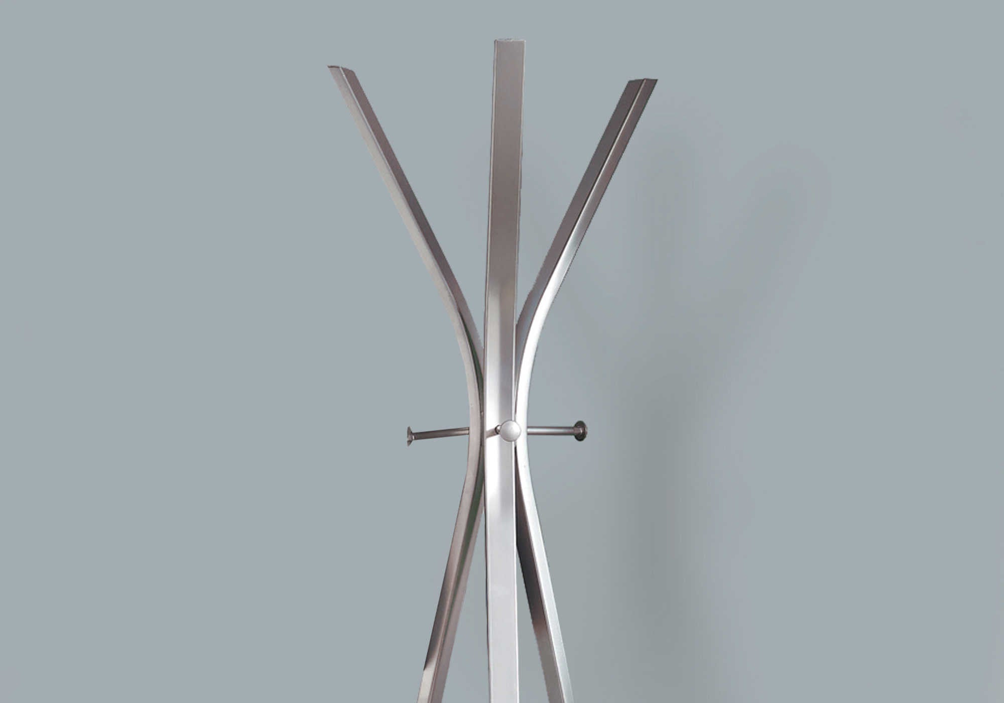 PORTE-MANTEAUX – 183 cm H / MÉTAL ARGENTÉ STYLE CONTEMPORAIN N° 1 2015