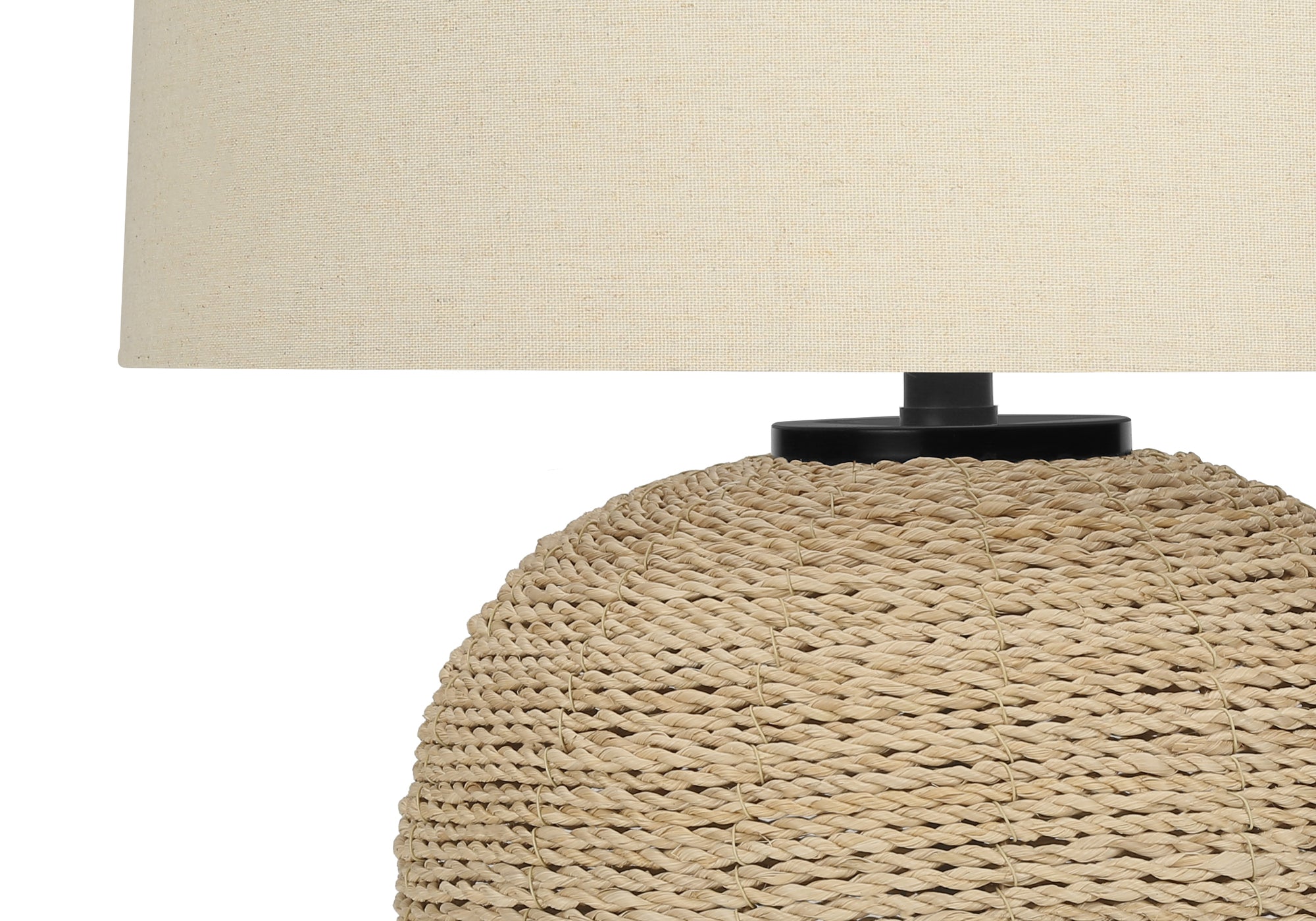 LIGHTING – 25"H TABLE LAMP BEIGE RATTAN / BEIGE SHADE # I 9713