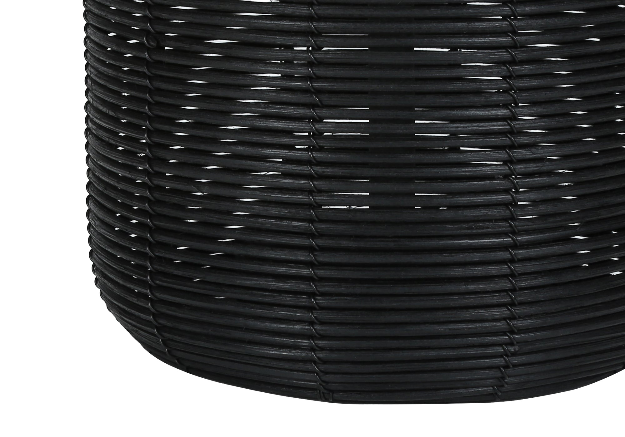 LIGHTING – 23"H TABLE LAMP BLACK RATTAN / IVORY SHADE # I 9734