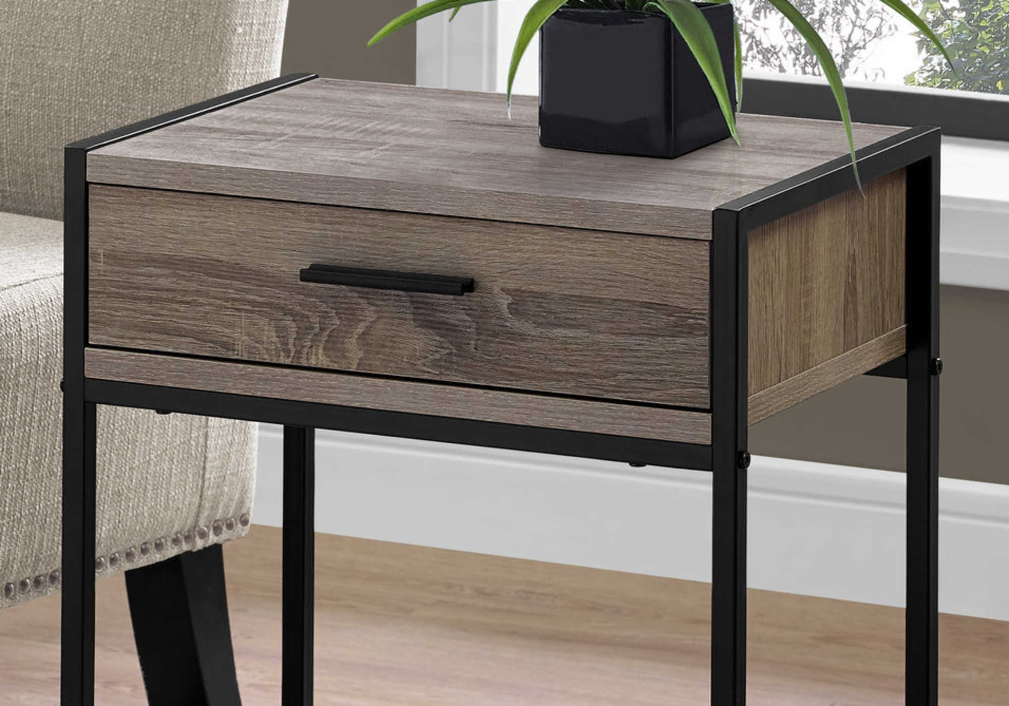 NIGHTSTAND - 22"H / DARK TAUPE / BLACK / TEMPERED GLASS #I 3501