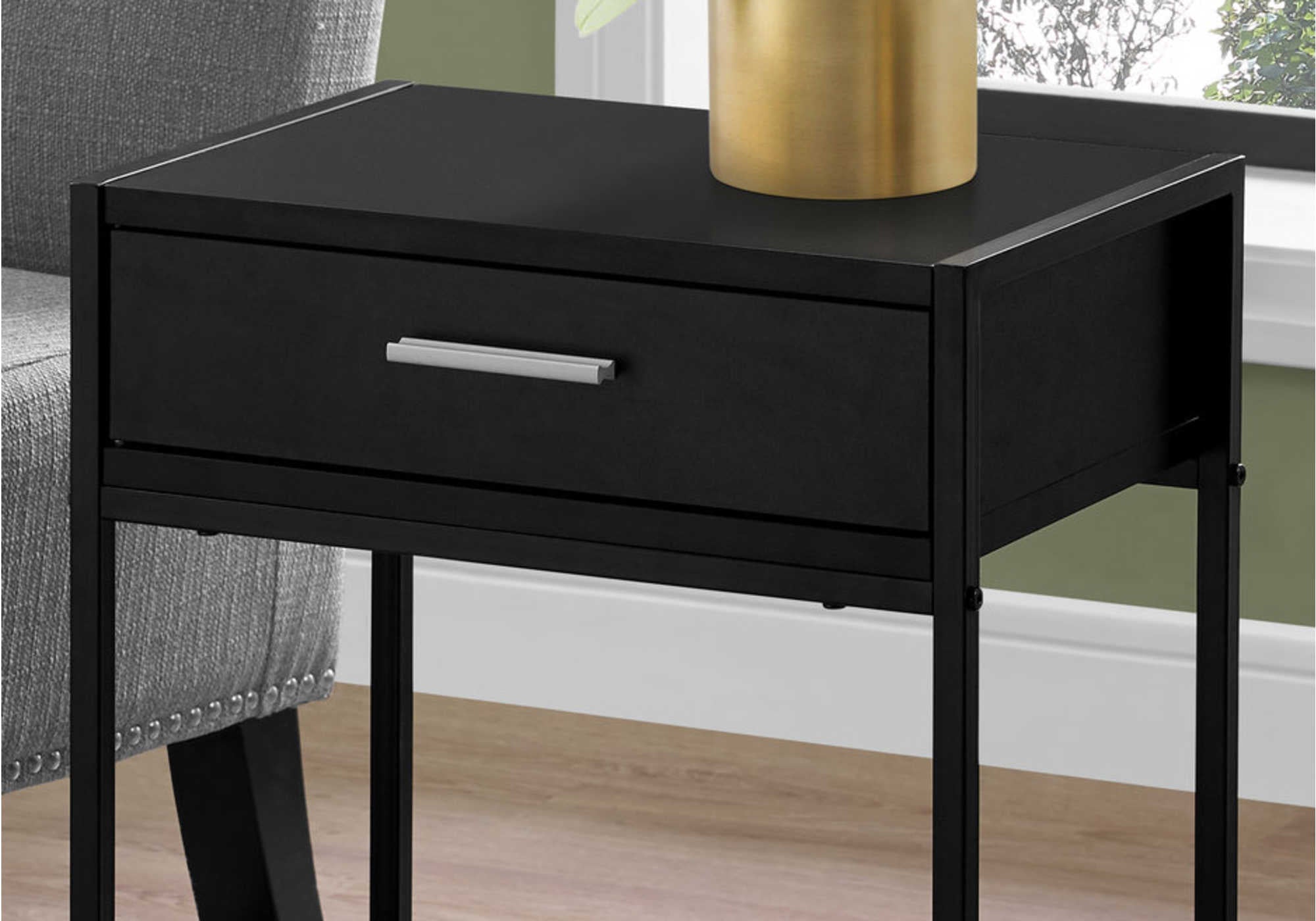 NIGHTSTAND - 22"H / BLACK / BLACK METAL/ TEMPERED GLASS #I 3502
