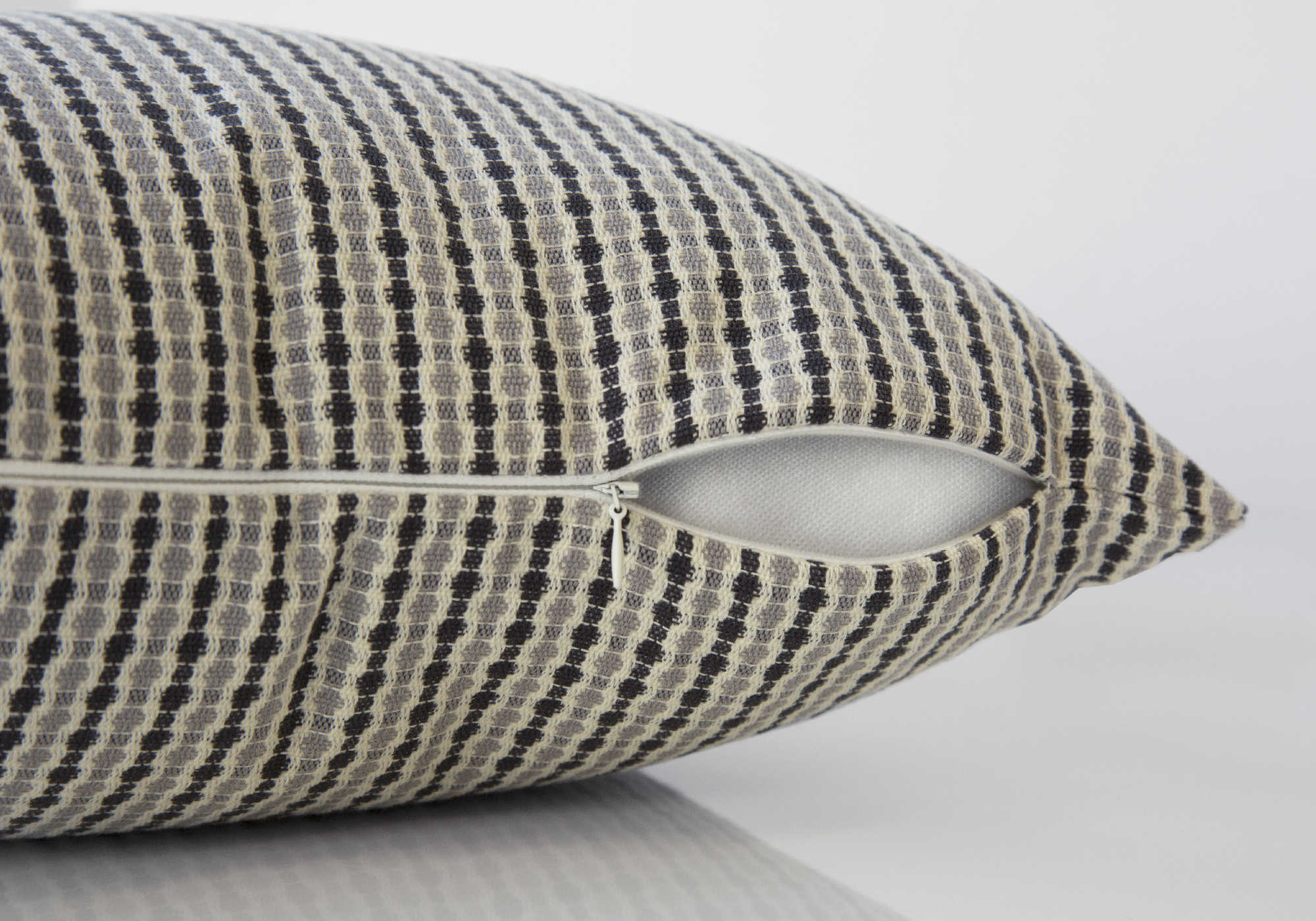 PILLOW – 18"X 18" / LIGHT GREY / BLACK ABSTRACT DOT/ 2PCS # I 9237