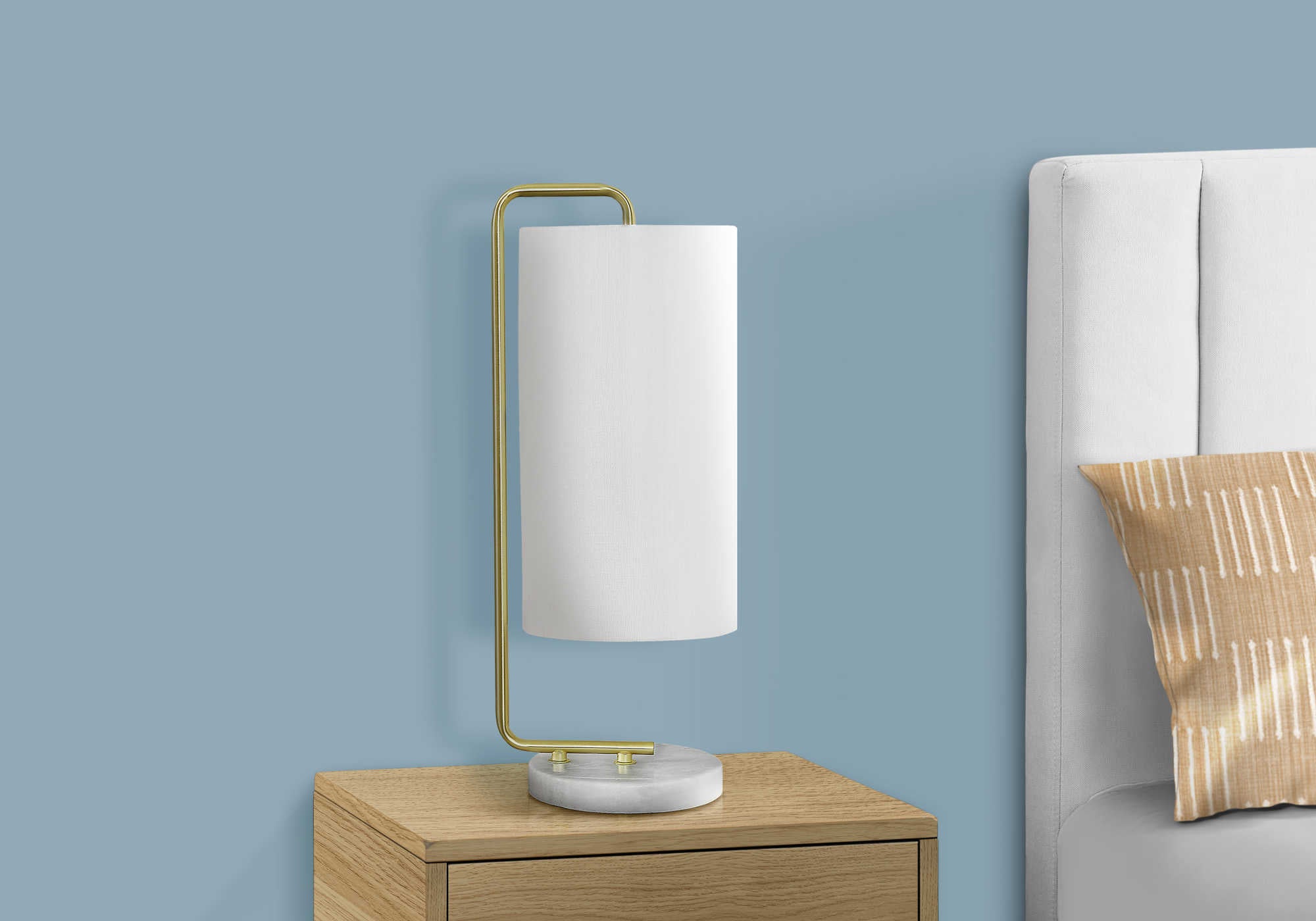 LUMINAIRES – LAMPE DE TABLE 51 cm (20 po) DE H, ABAT-JOUR EN MARBRE BLANC / IVOIRE N° I 9636