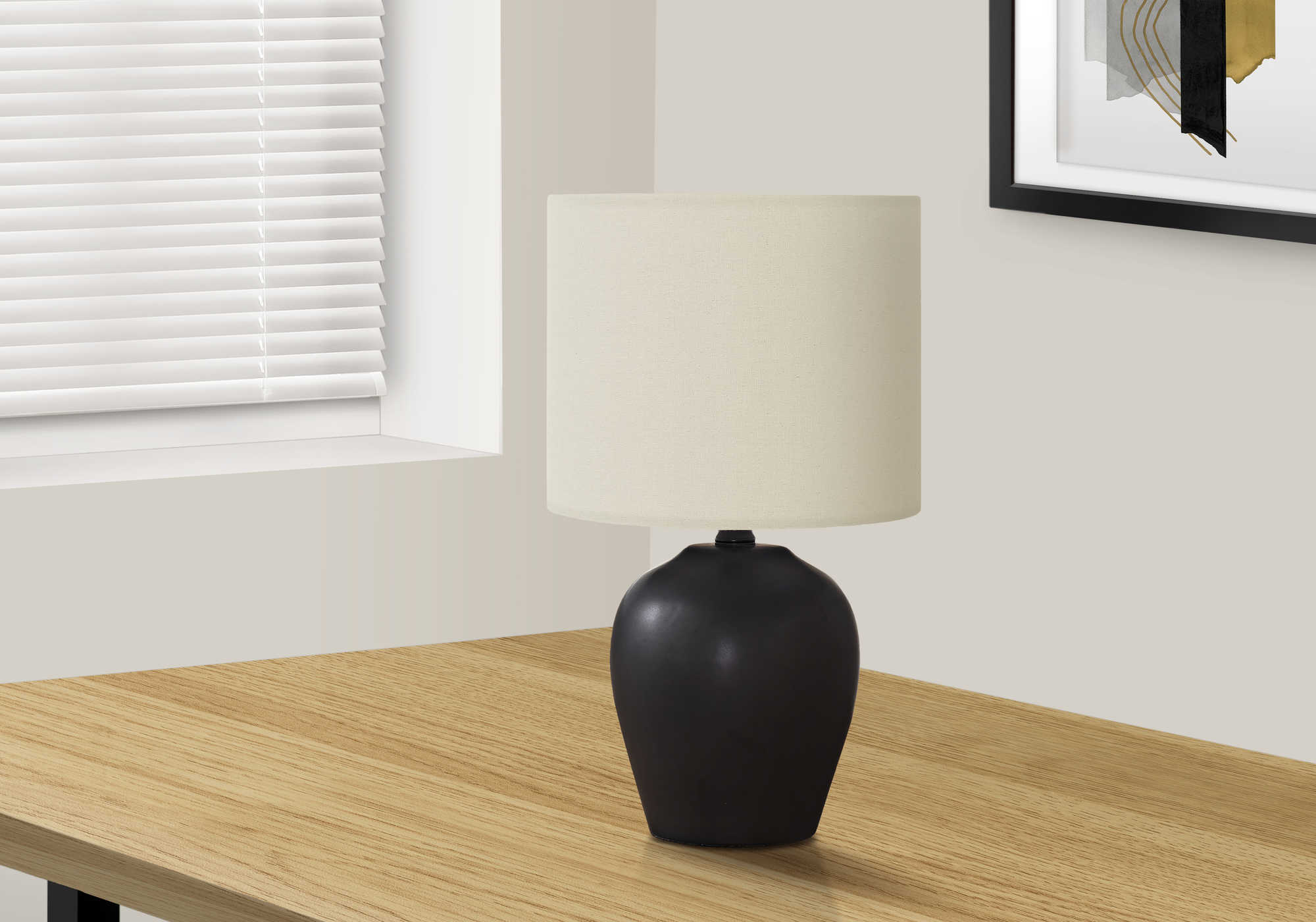 LUMINAIRES – LAMPE DE TABLE 43 CM DE H, CÉRAMIQUE NOIRE / ABAT-JOUR IVOIRE N° I 9738