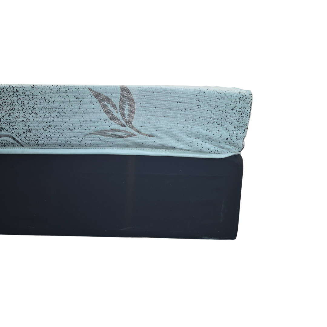Matelas queen FlexRest mousse 5 po fermeté moyenne housse tricot réversible – Bonito Montréal