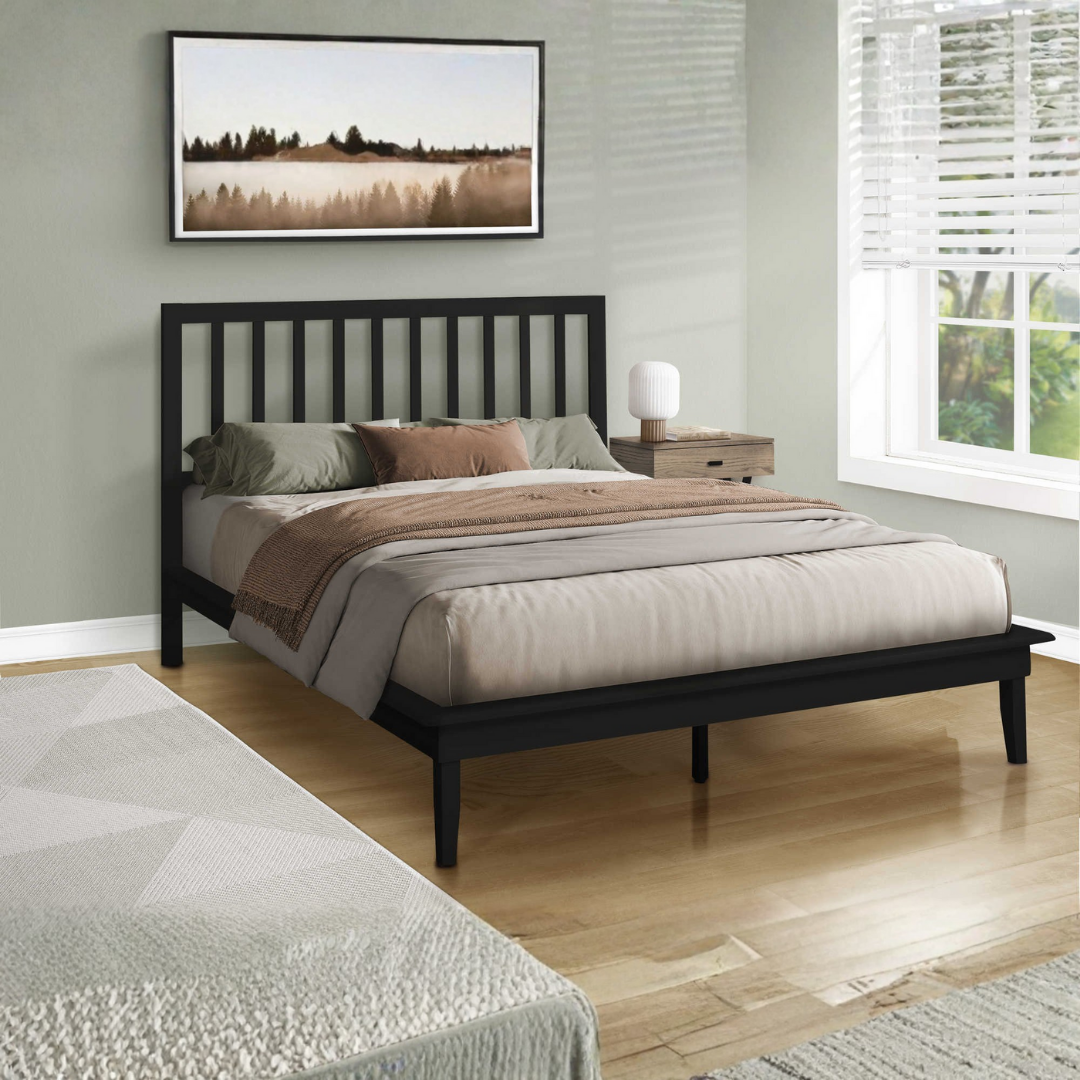 Solvar – Lit Queen – Bois massif (Noir)