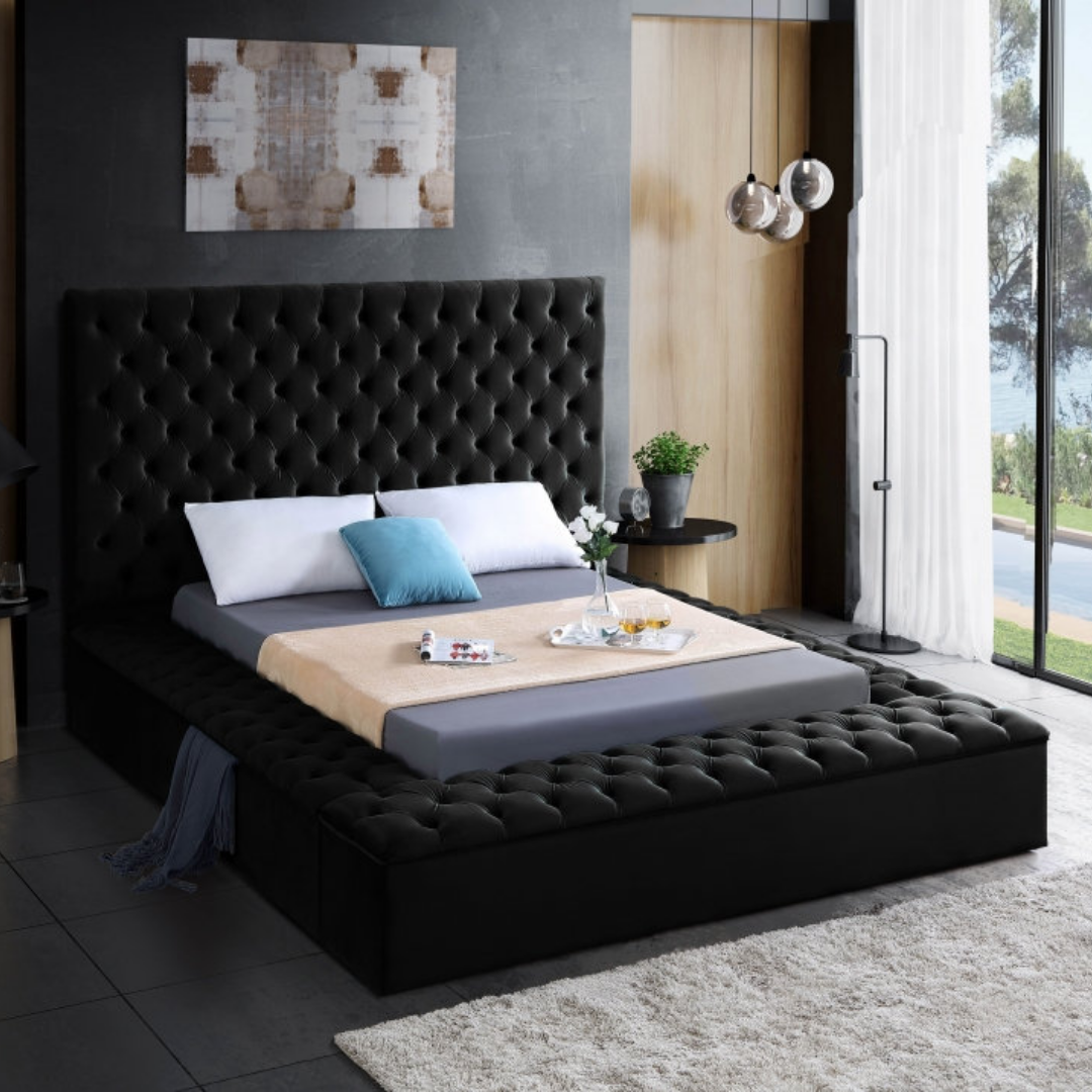 Vantero – Queen Bed – Velvet (Black)