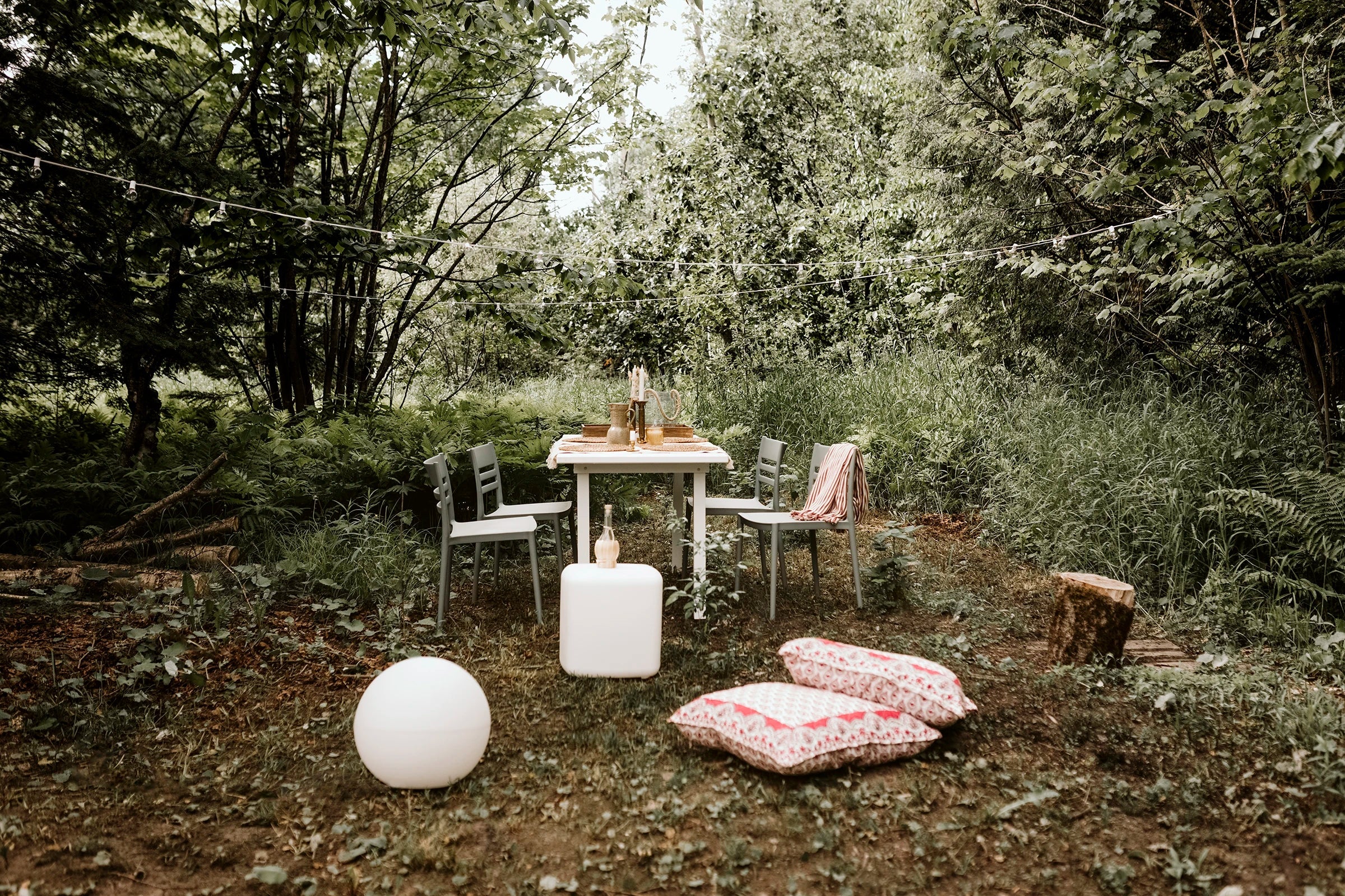 Lighted Side Table - Dalya