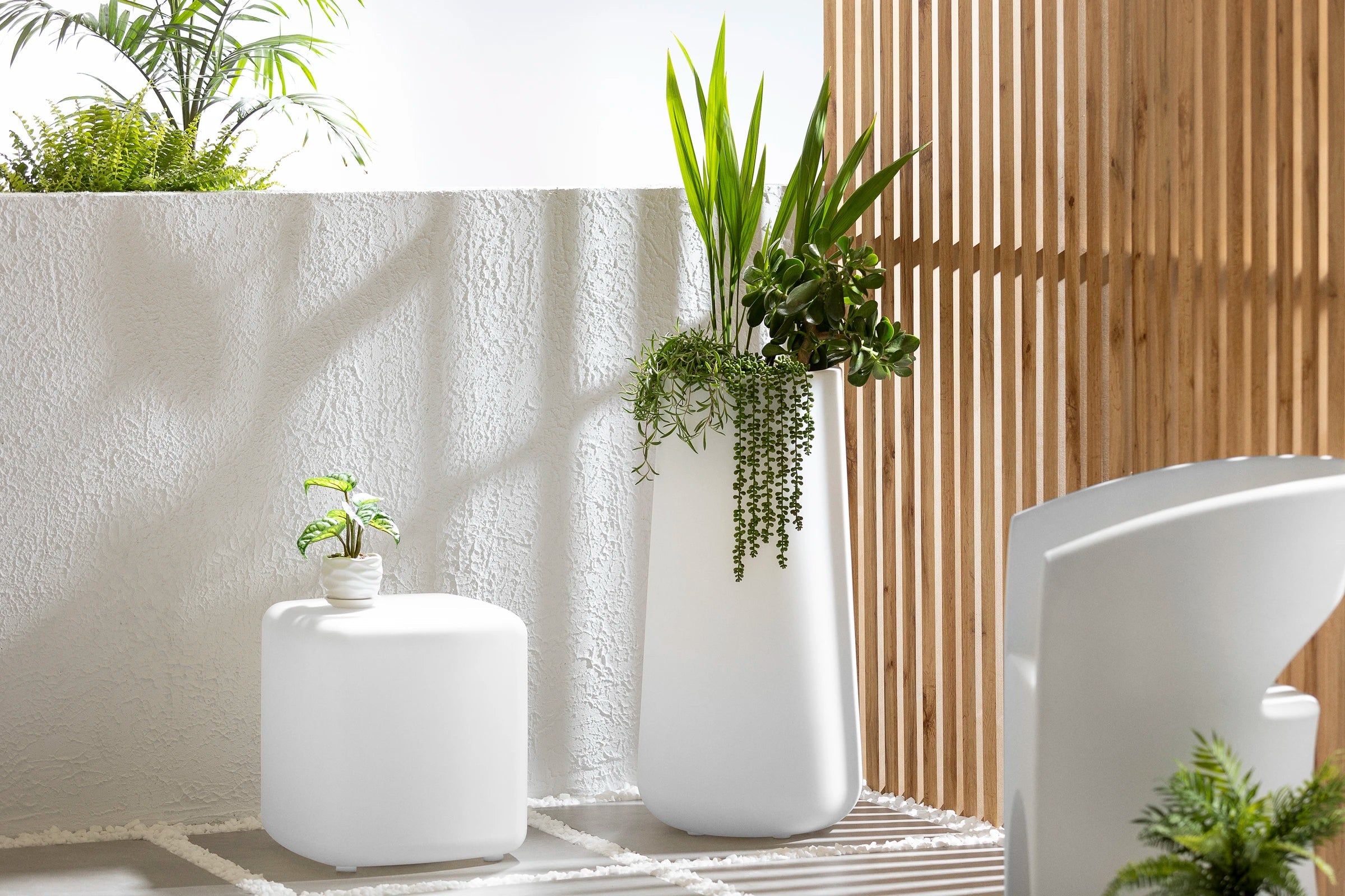 Lighted Side Table - Dalya