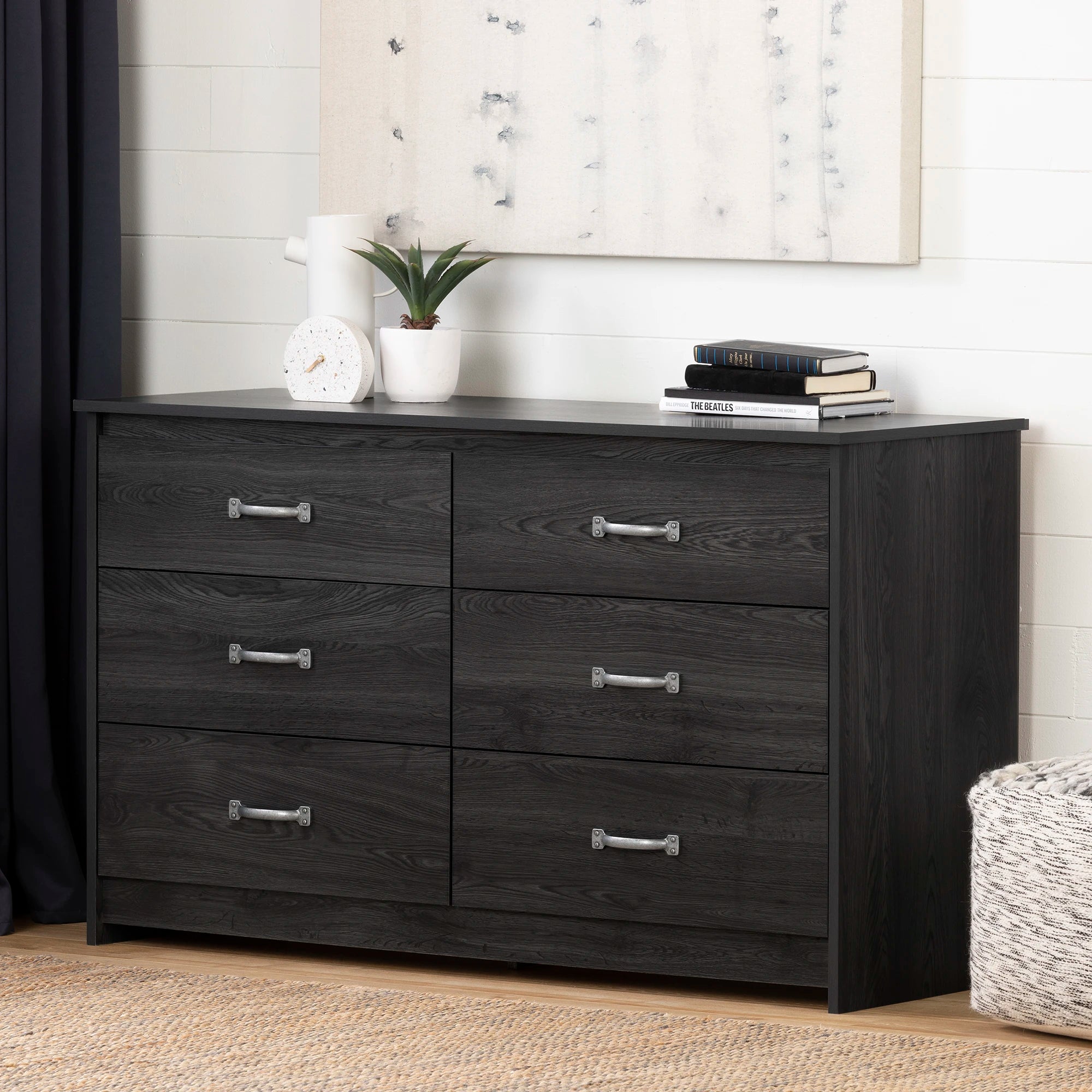 6-Drawer Dresser - Tassio