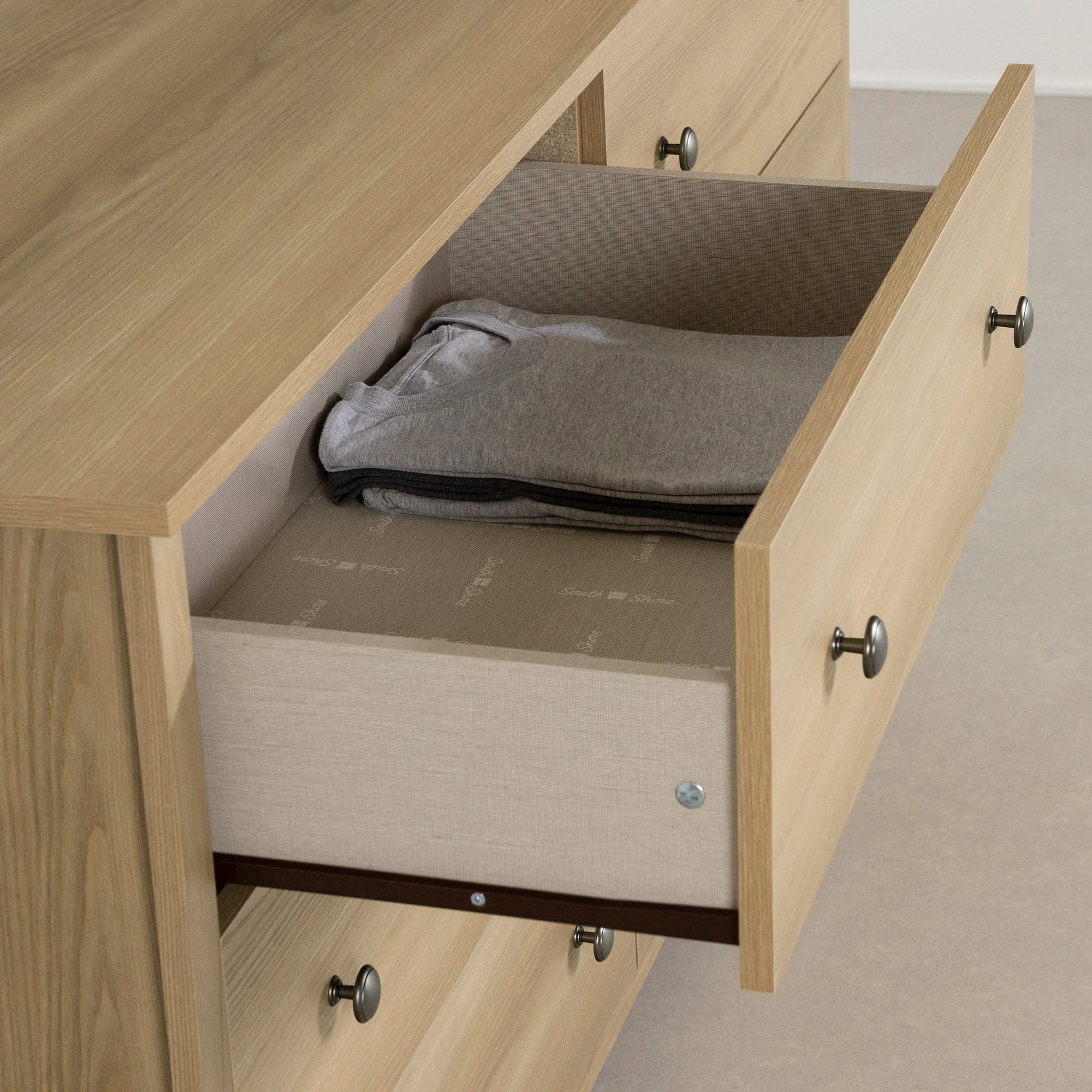 6-Drawer Dresser - Vito