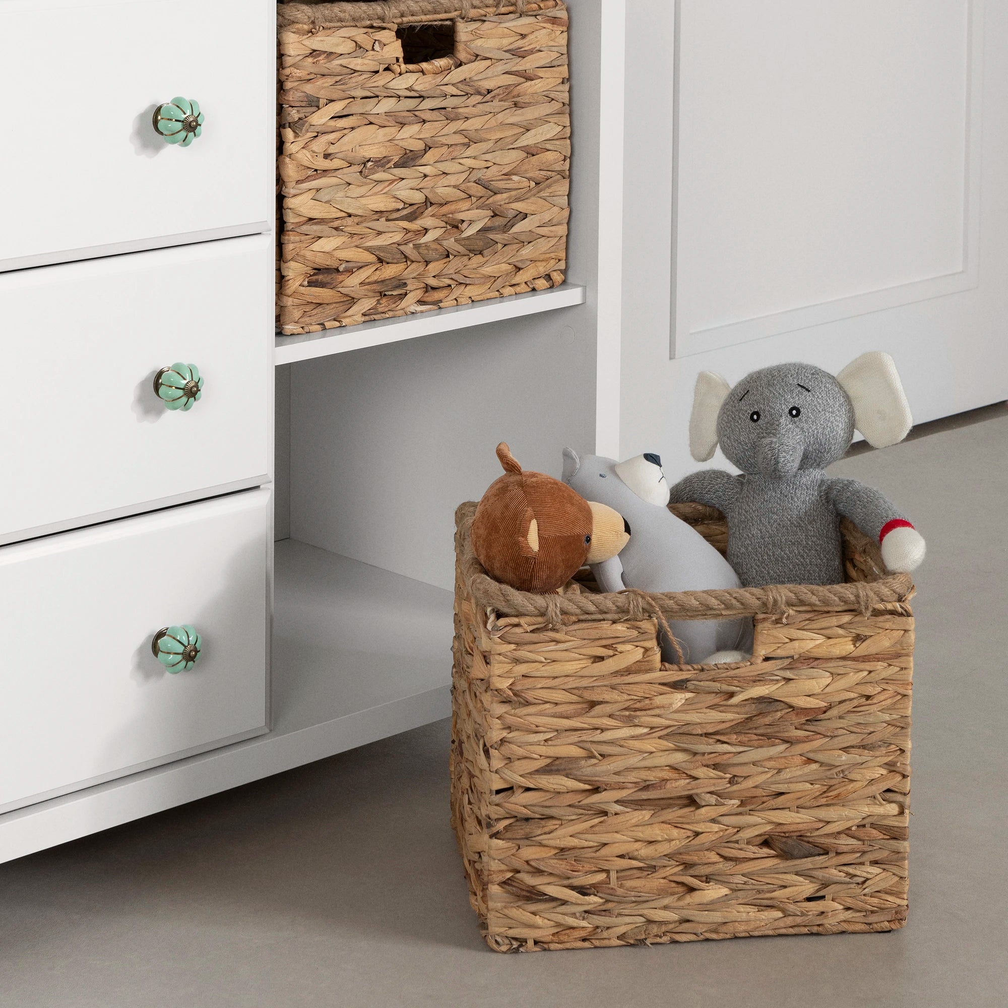3-Drawer Dresser with Baskets - Balka