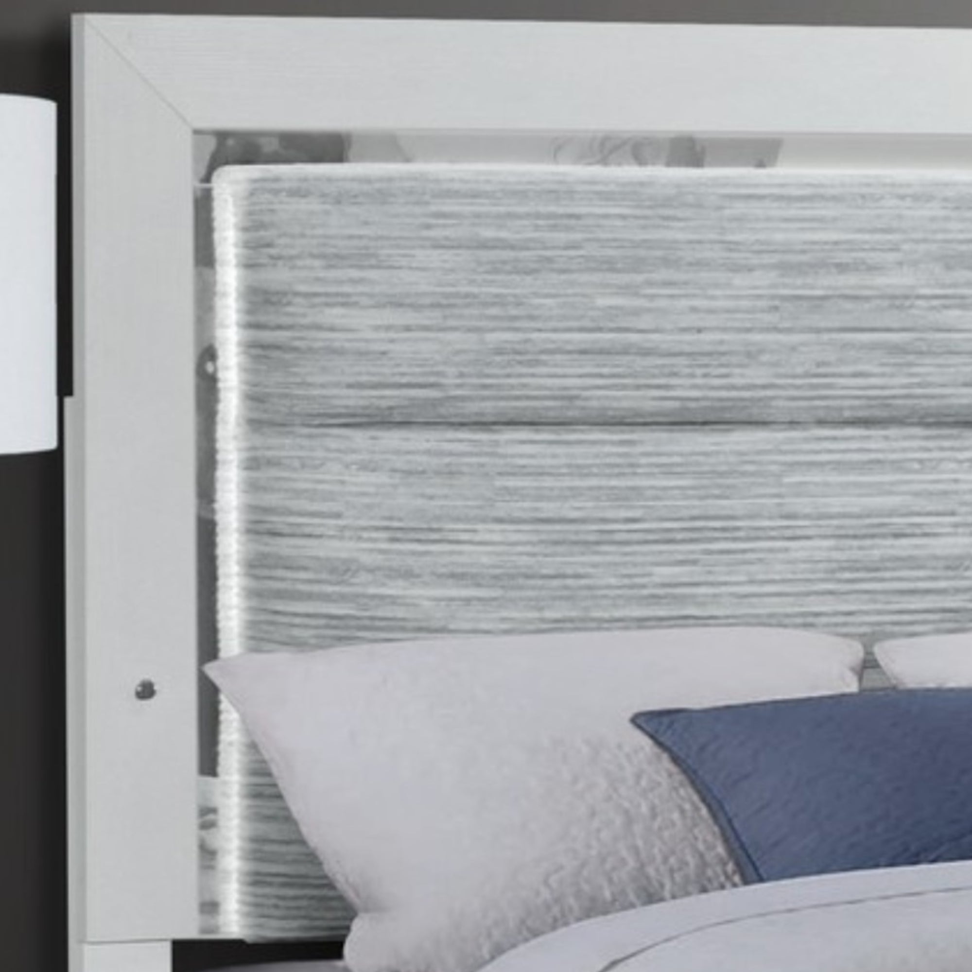 candela-queen-bed-white_02