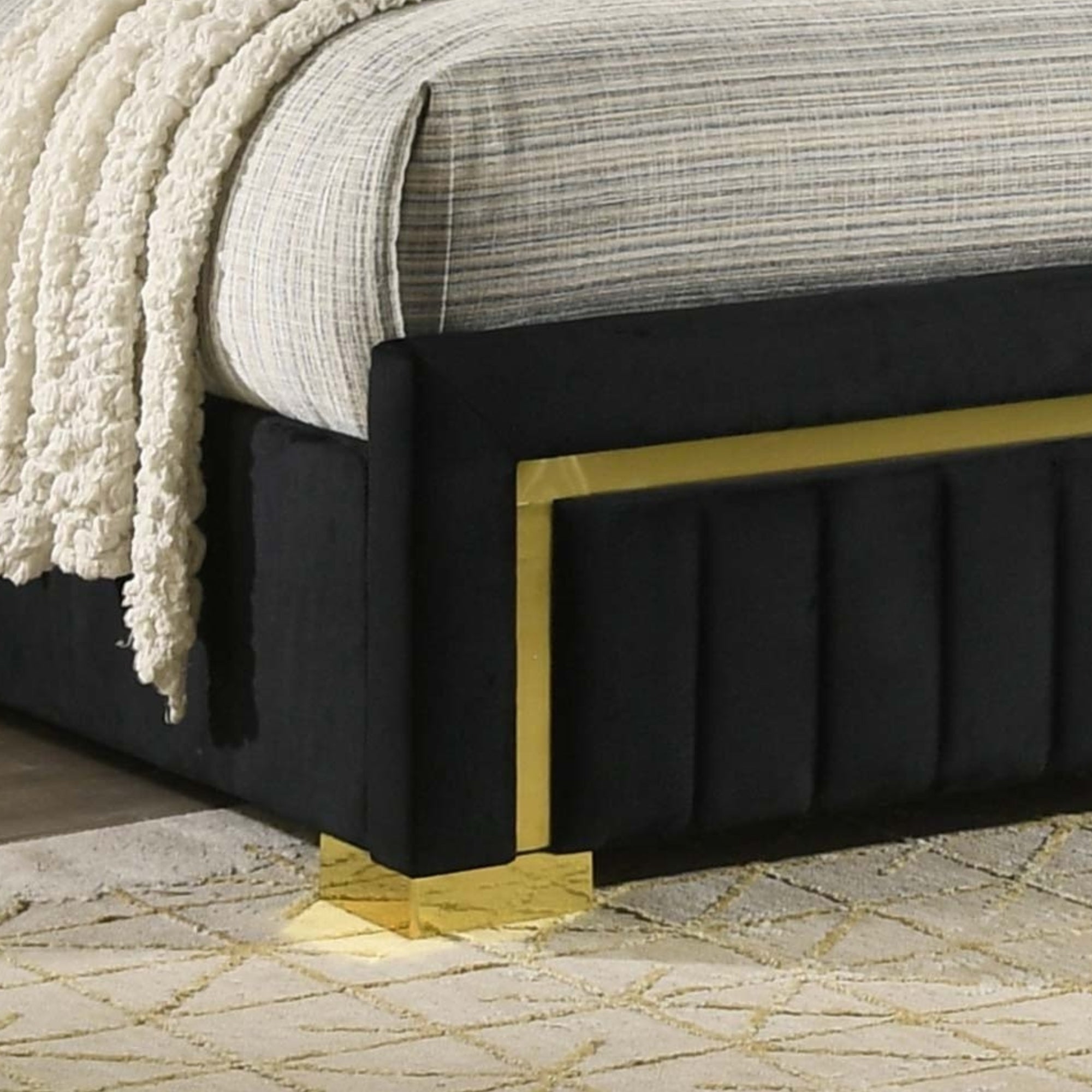 velano-king-bed-black_03