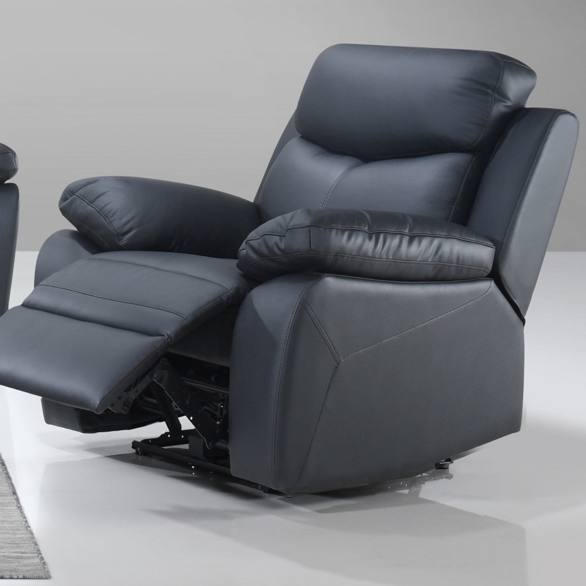 velkoria-sofa-recliner-noir_03