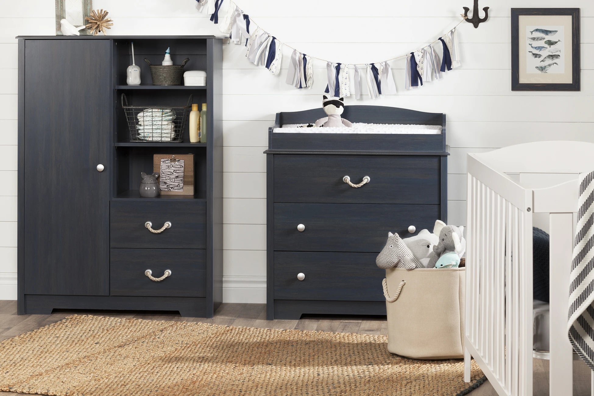 3-Drawer Changing Table - Aviron