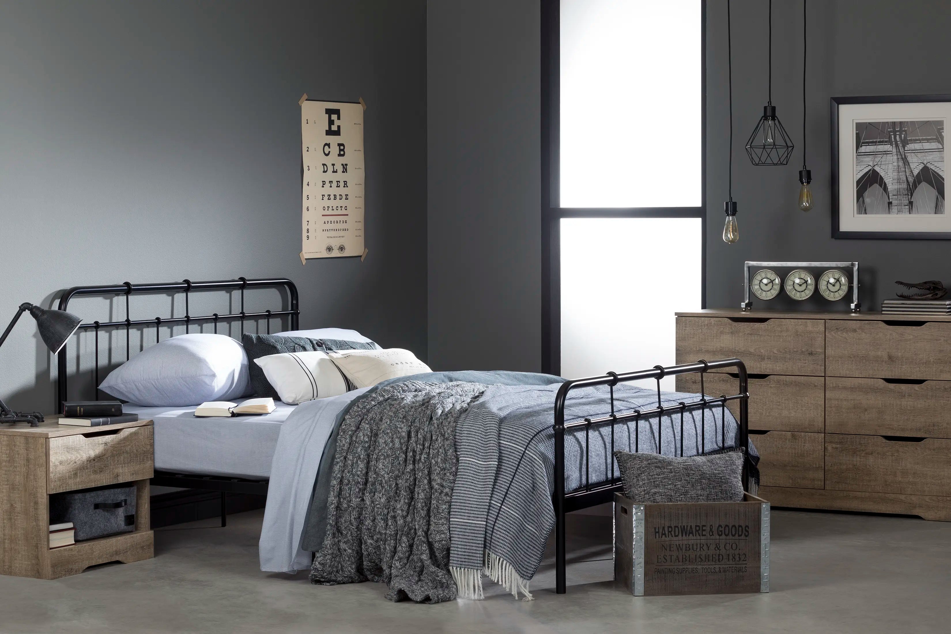 Metal Platform Bed - Holland