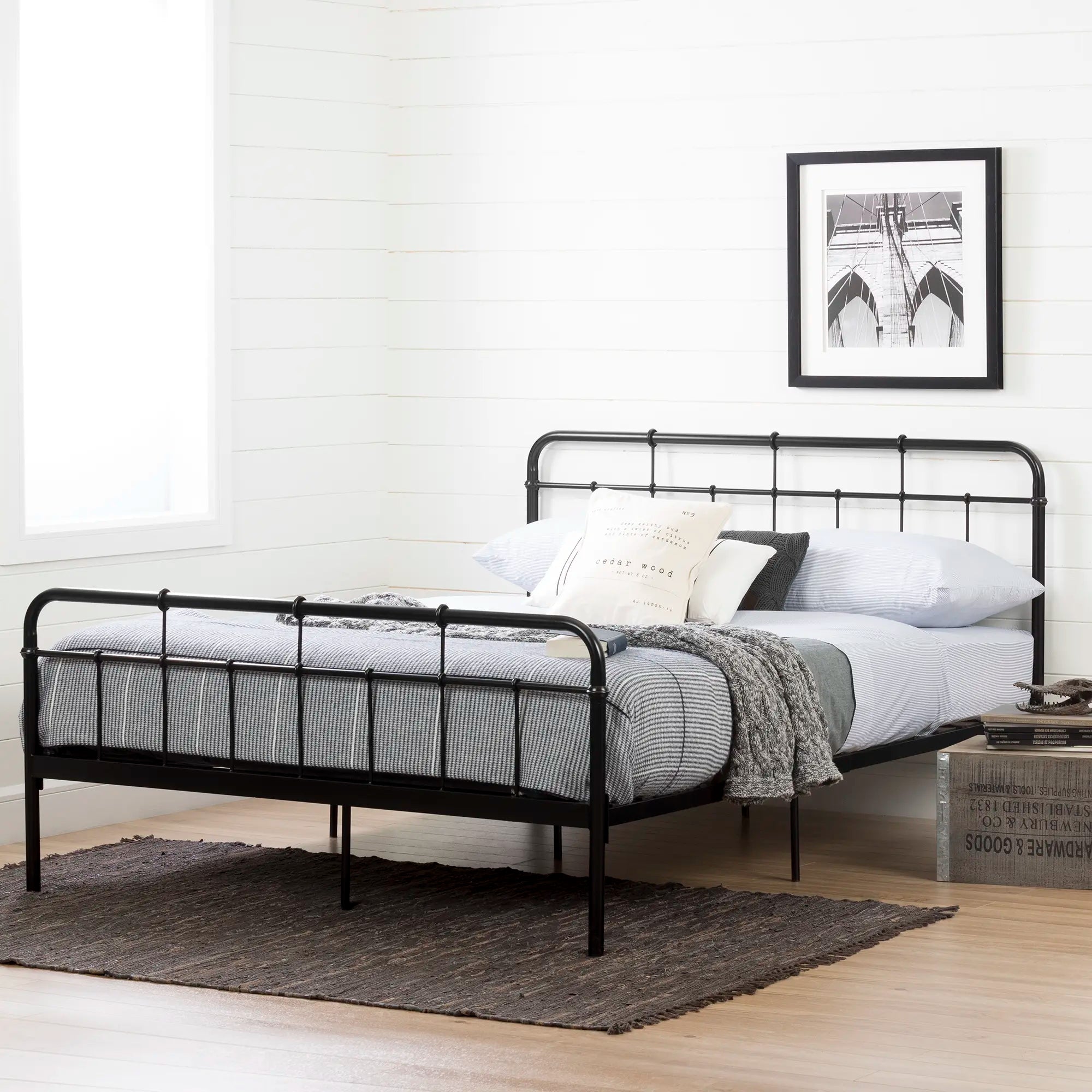 Metal Platform Bed - Holland