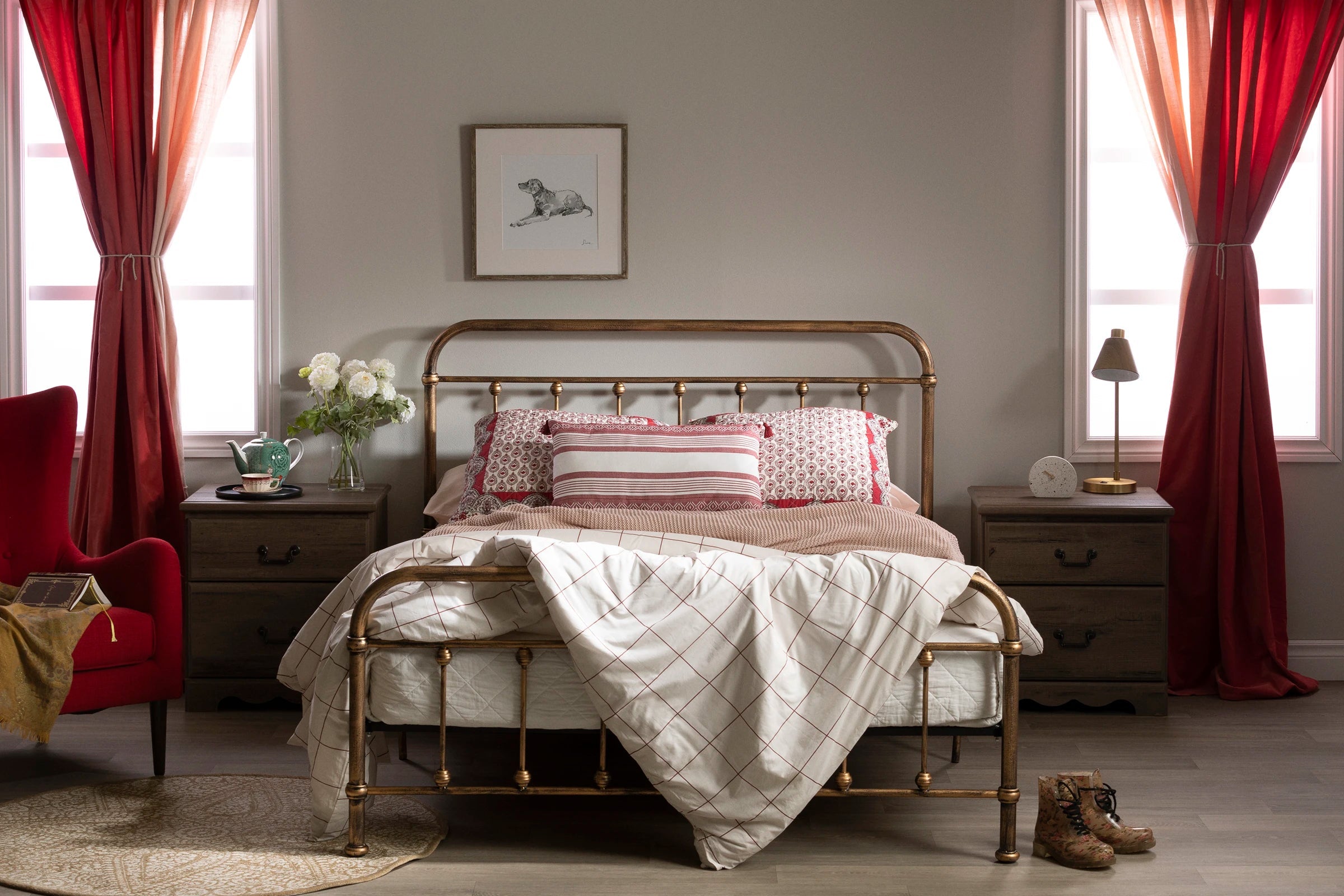 Cottage Metal Platform Bed - Prairie