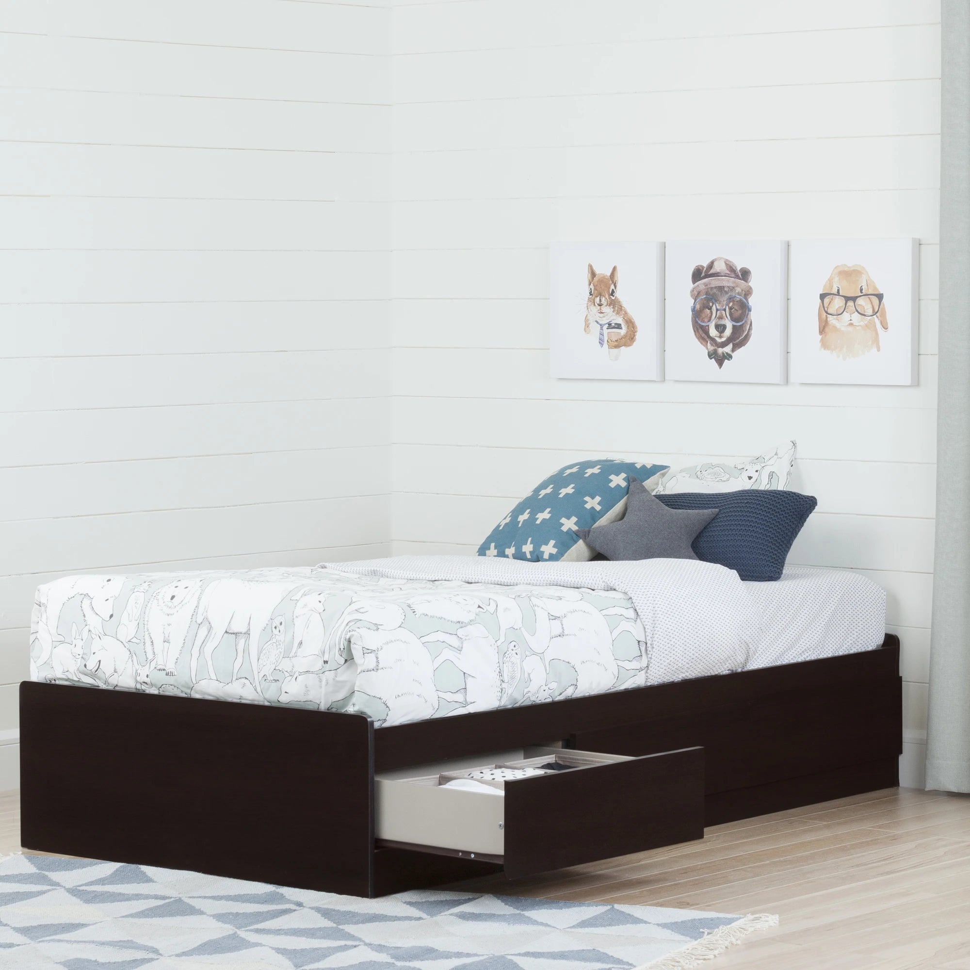 Mate's Platform Storage Bed with 3 Drawers - Vito