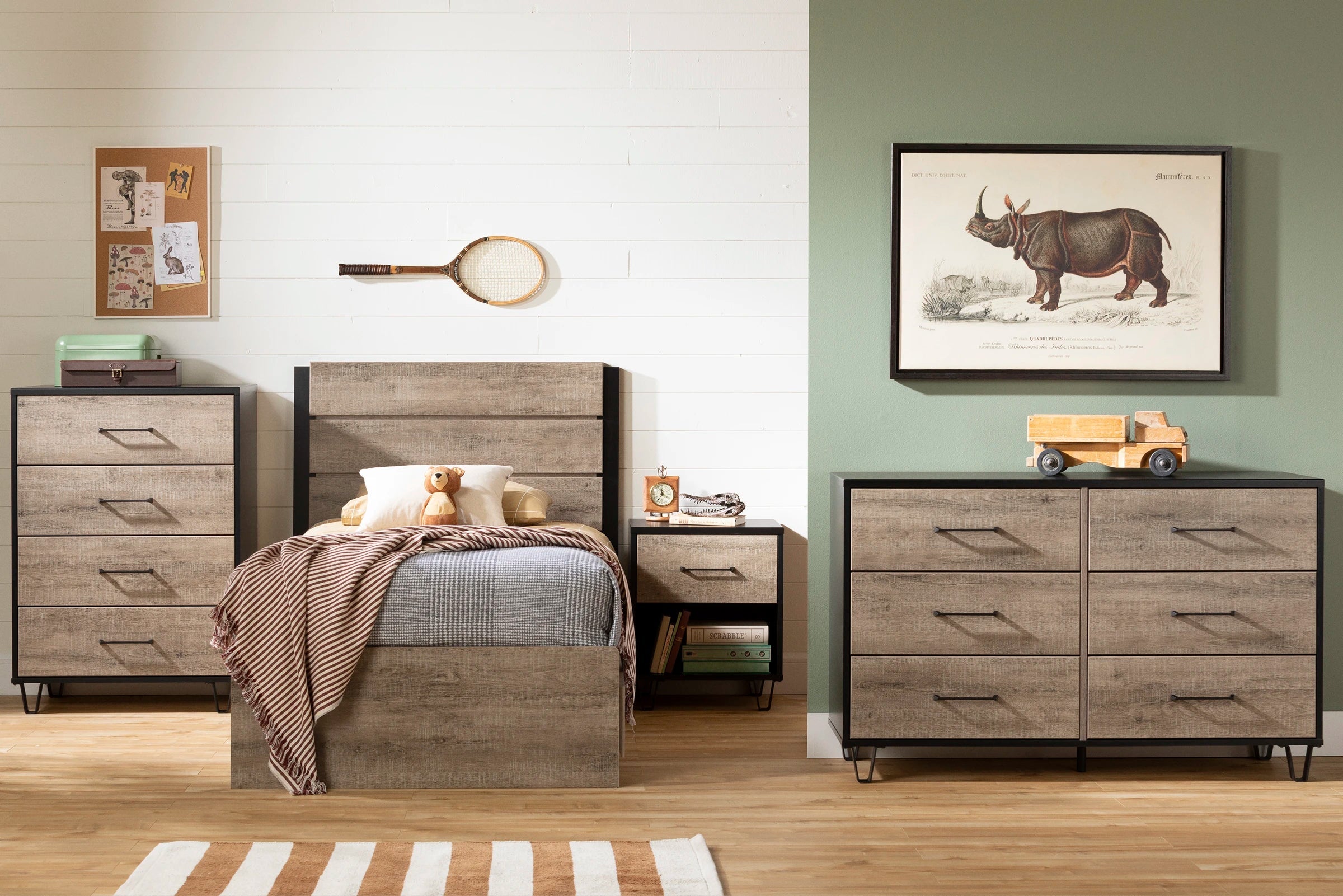 Mates Bed with 3 Drawers and Headboard Set - Arlen