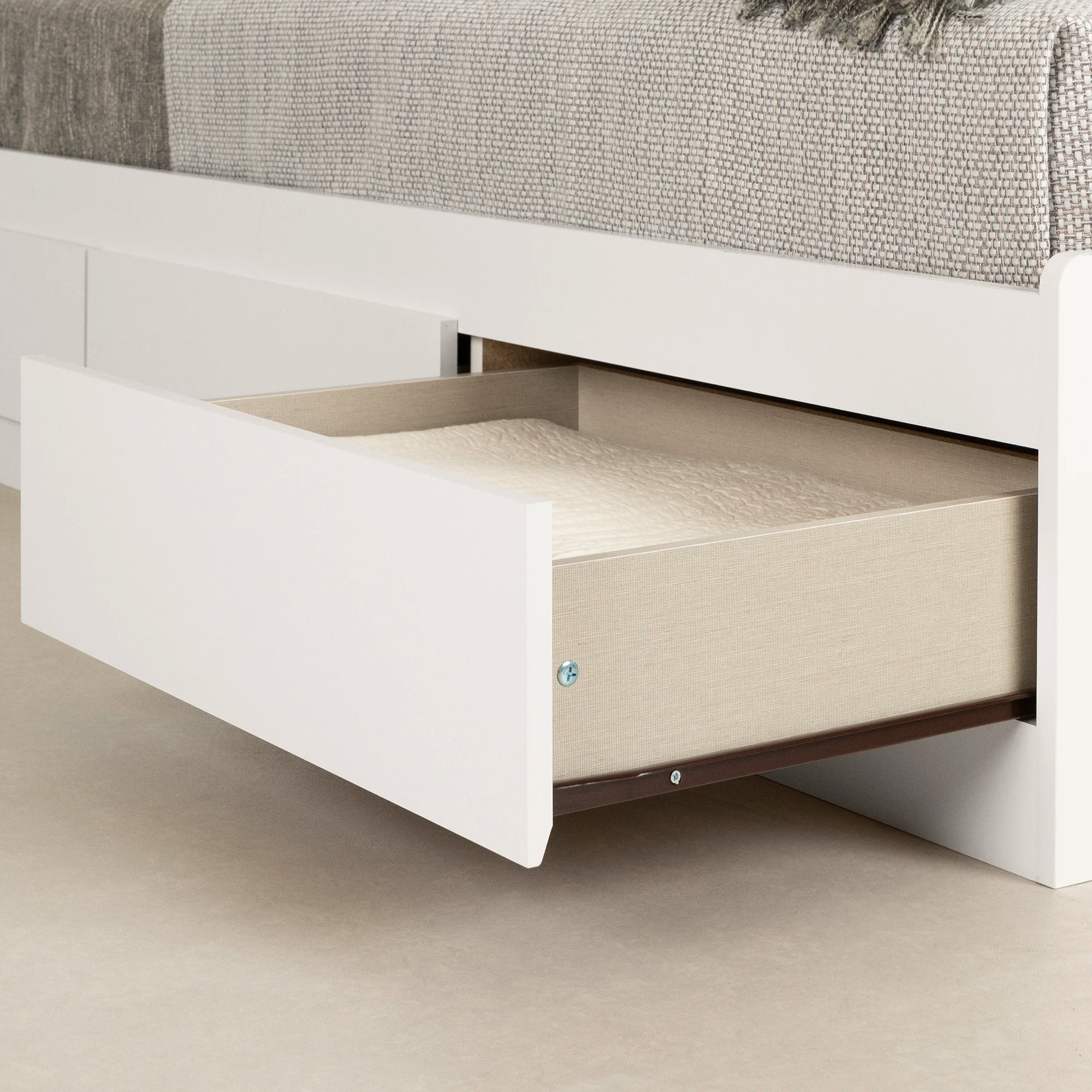 Mates Bed with 3 Drawers - Fusion