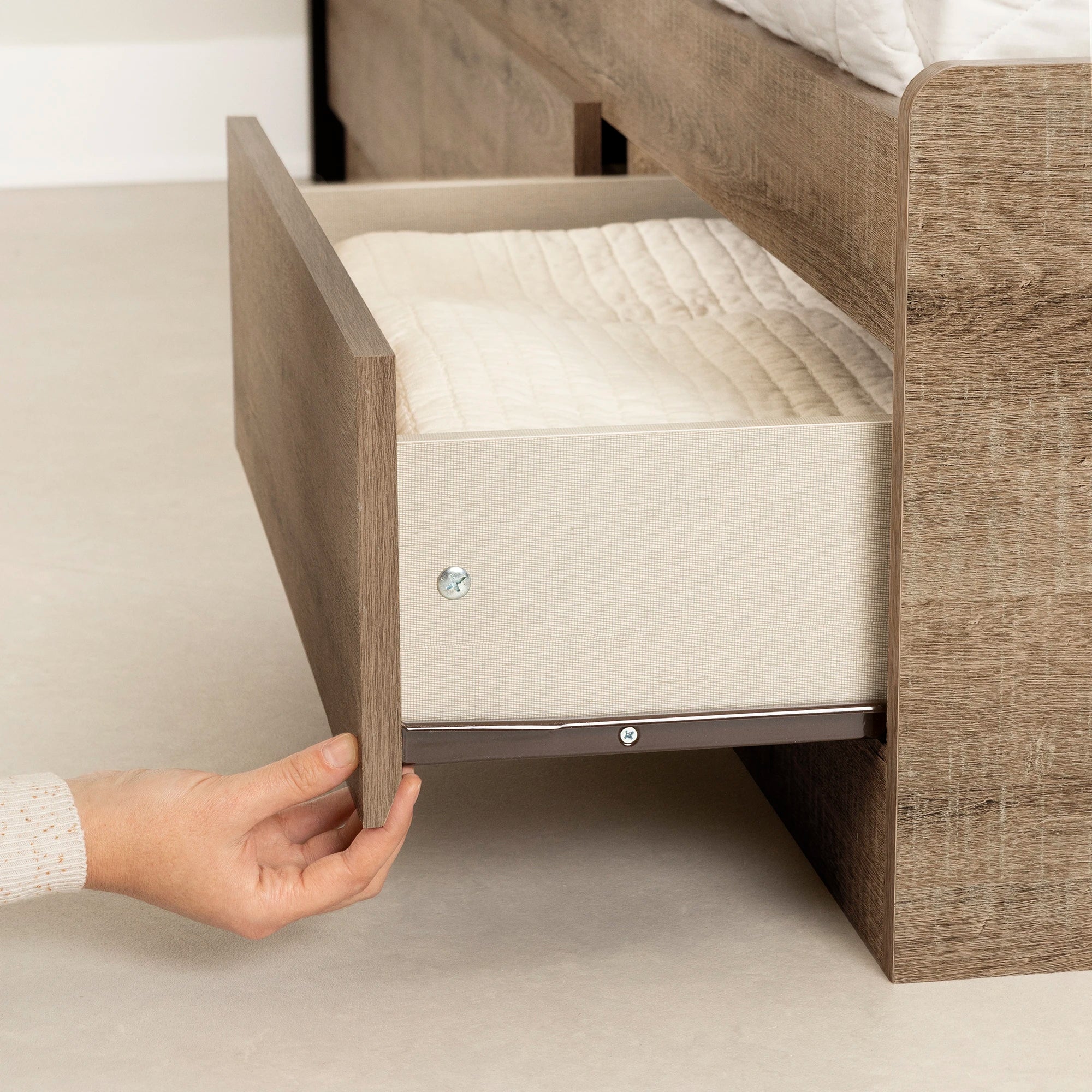 Mates Bed with 3 Drawers - Versa