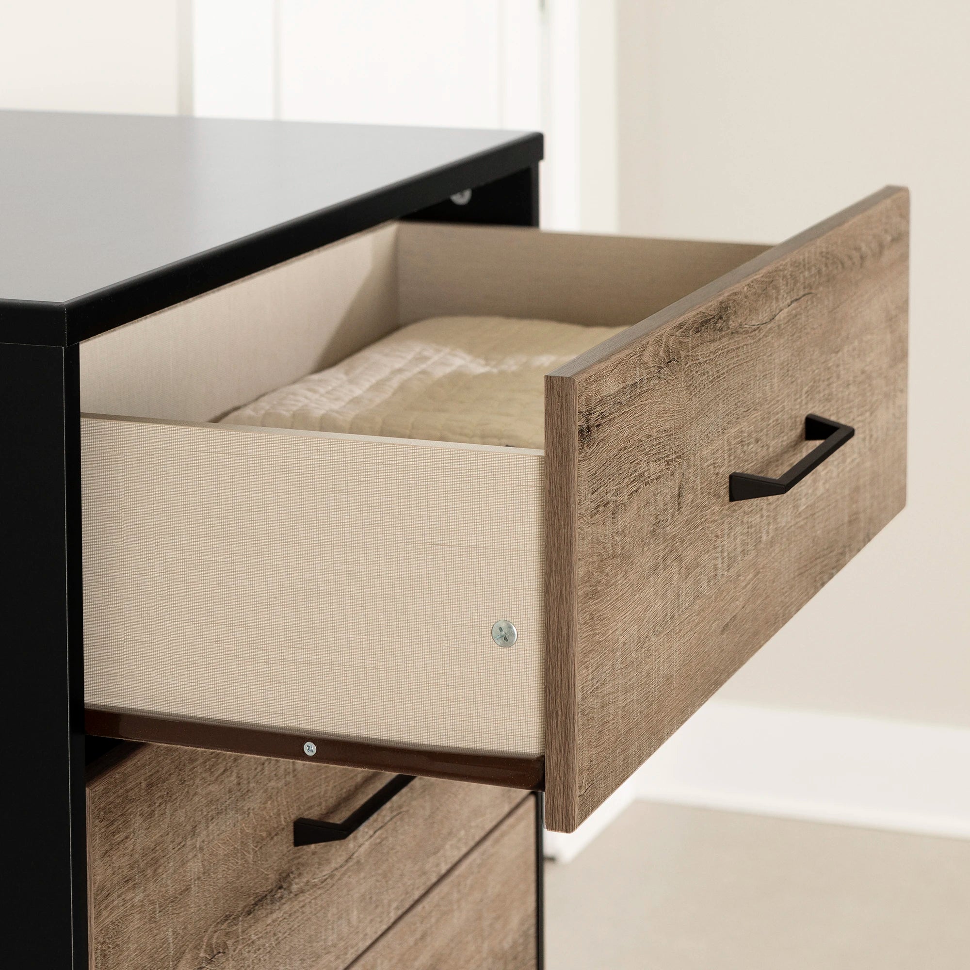 4-Drawer Chest - Arlen