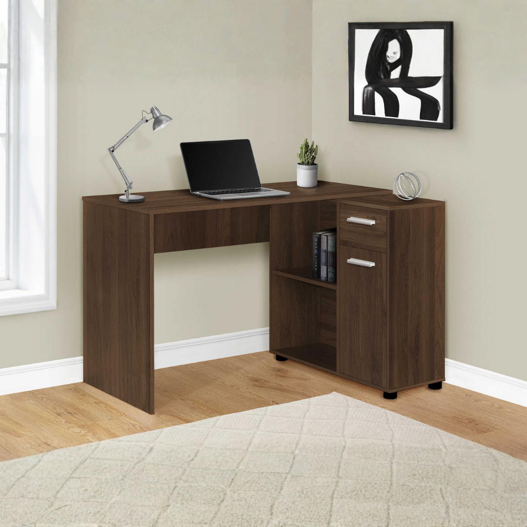 Bureau d'ordinateur en L Sarvio – Noyer