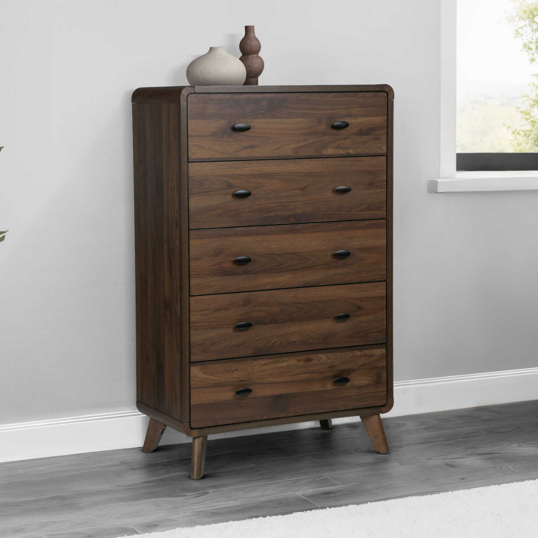 Commode Waldena à 5 tiroirs – Noyer