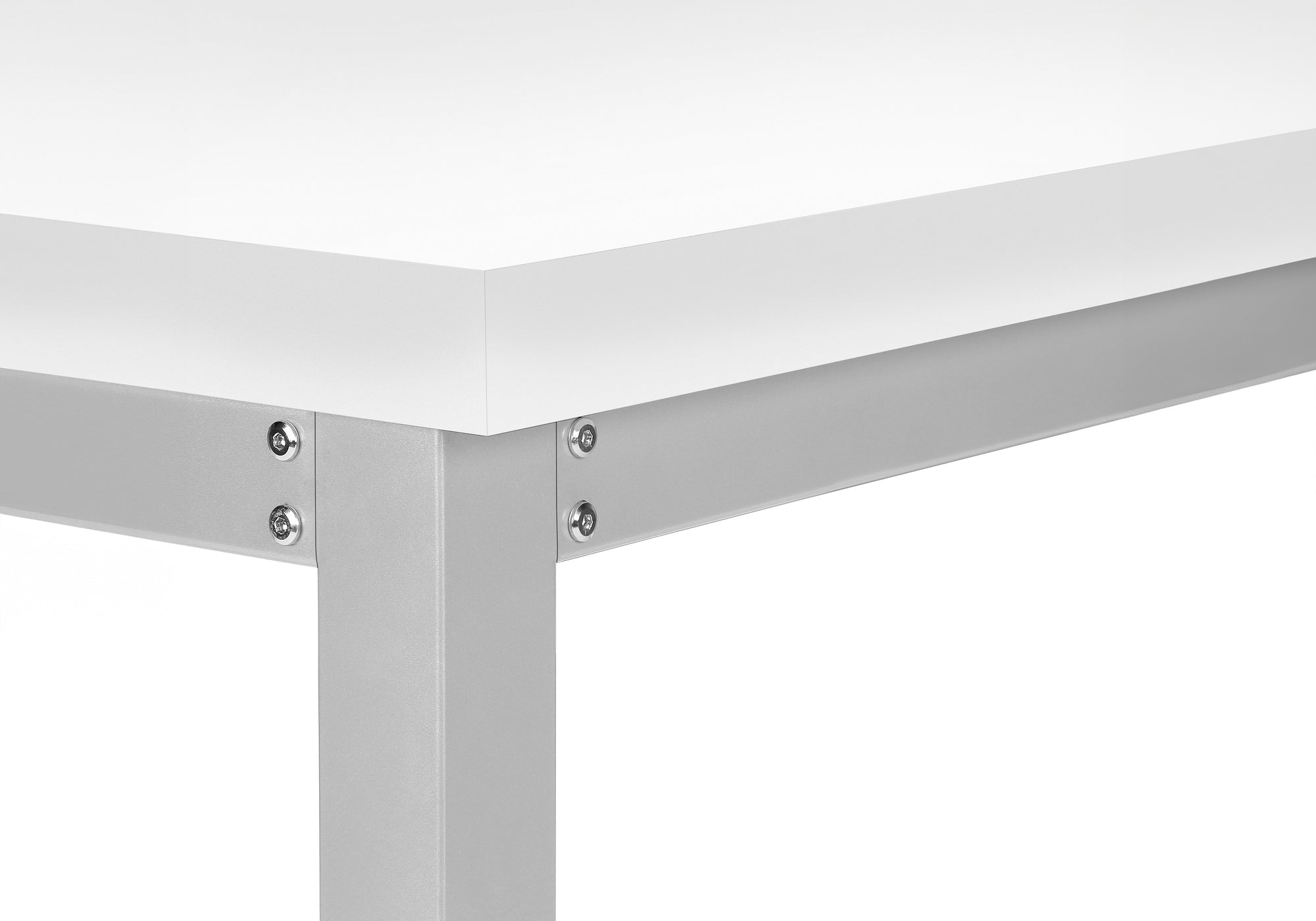 BUREAU D'ORDINATEUR - 48"L / BLANC / HAUTEUR RÉGLABLE / MÉTAL ARGENT # I 7683