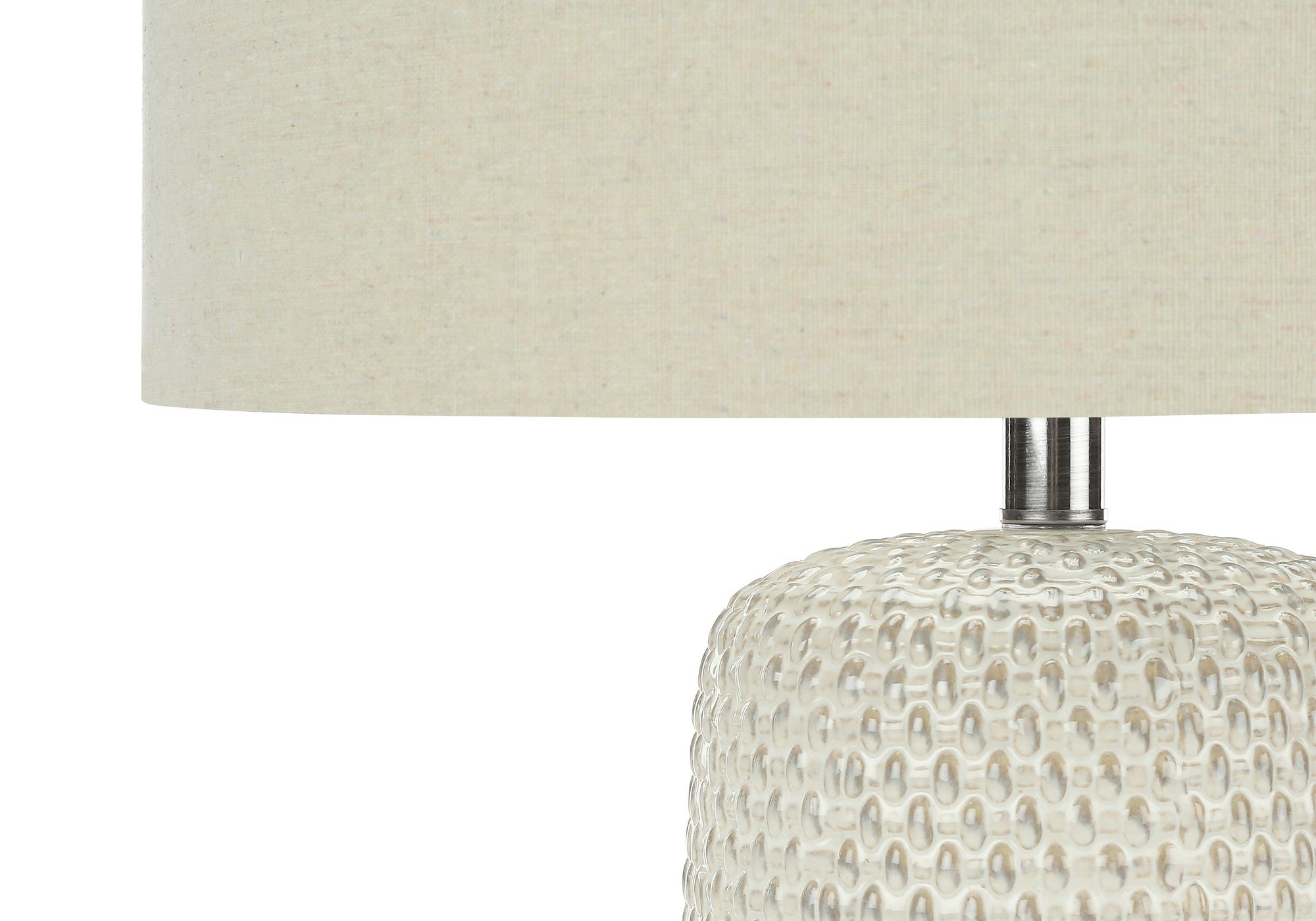 LIGHTING - 31"H TABLE LAMP CREAM CERAMIC / BEIGE SHADE # I 9605