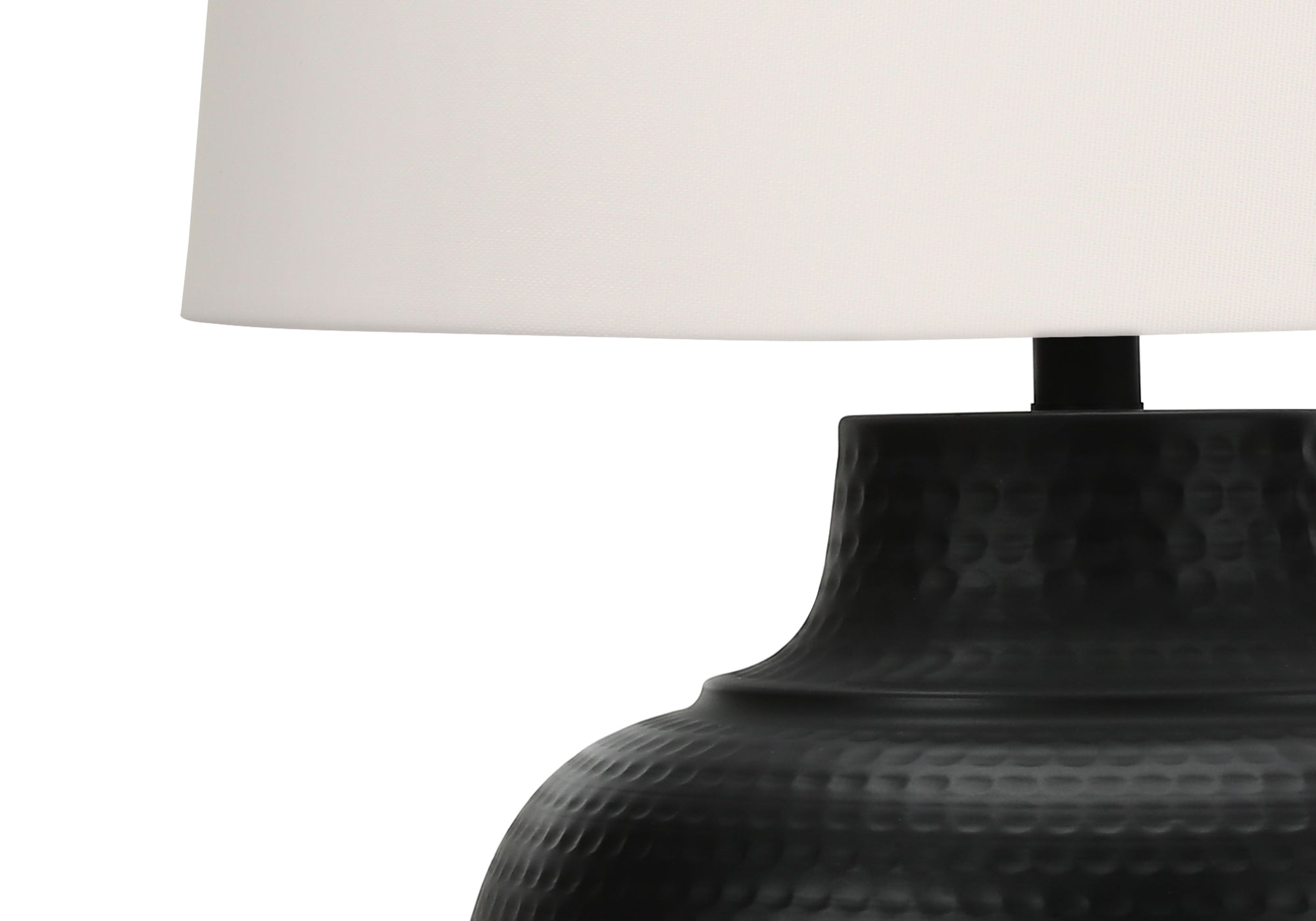 LIGHTING - 26"H TABLE LAMP BLACK METAL / IVORY SHADE # I 9615