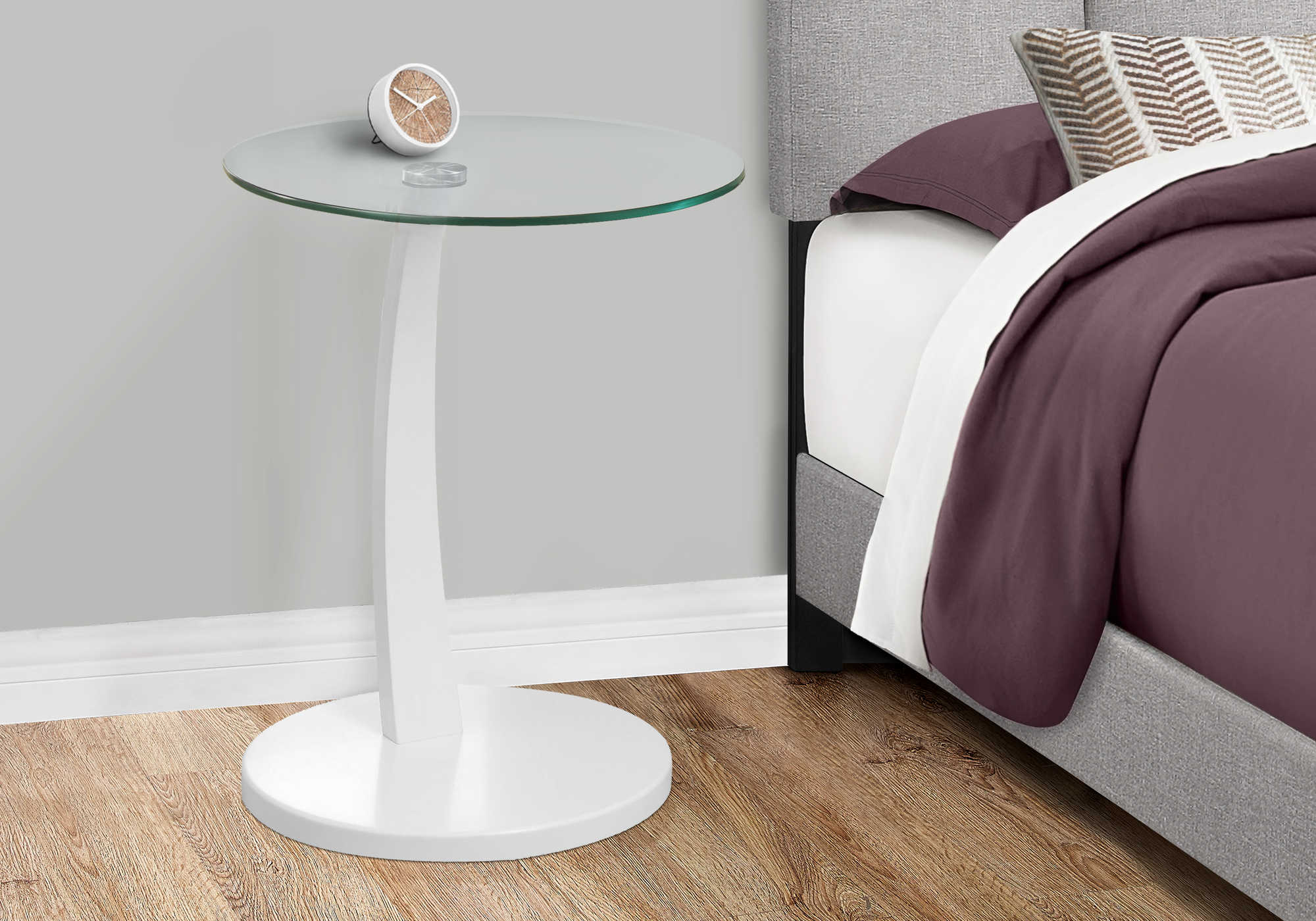 NIGHTSTAND - WHITE BENTWOOD WITH TEMPERED GLASS #I 3017