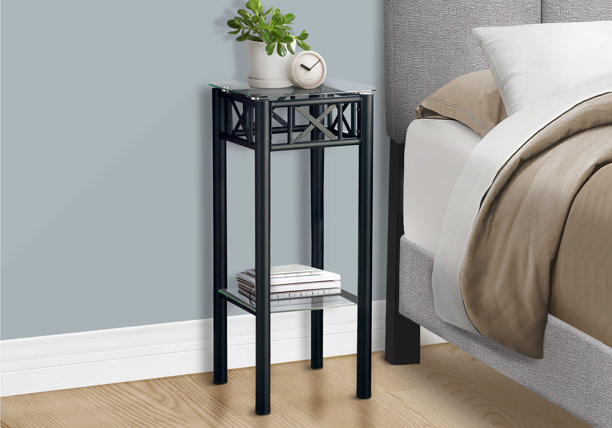 NIGHTSTAND - BLACK METAL WITH TEMPERED GLASS #I 3078