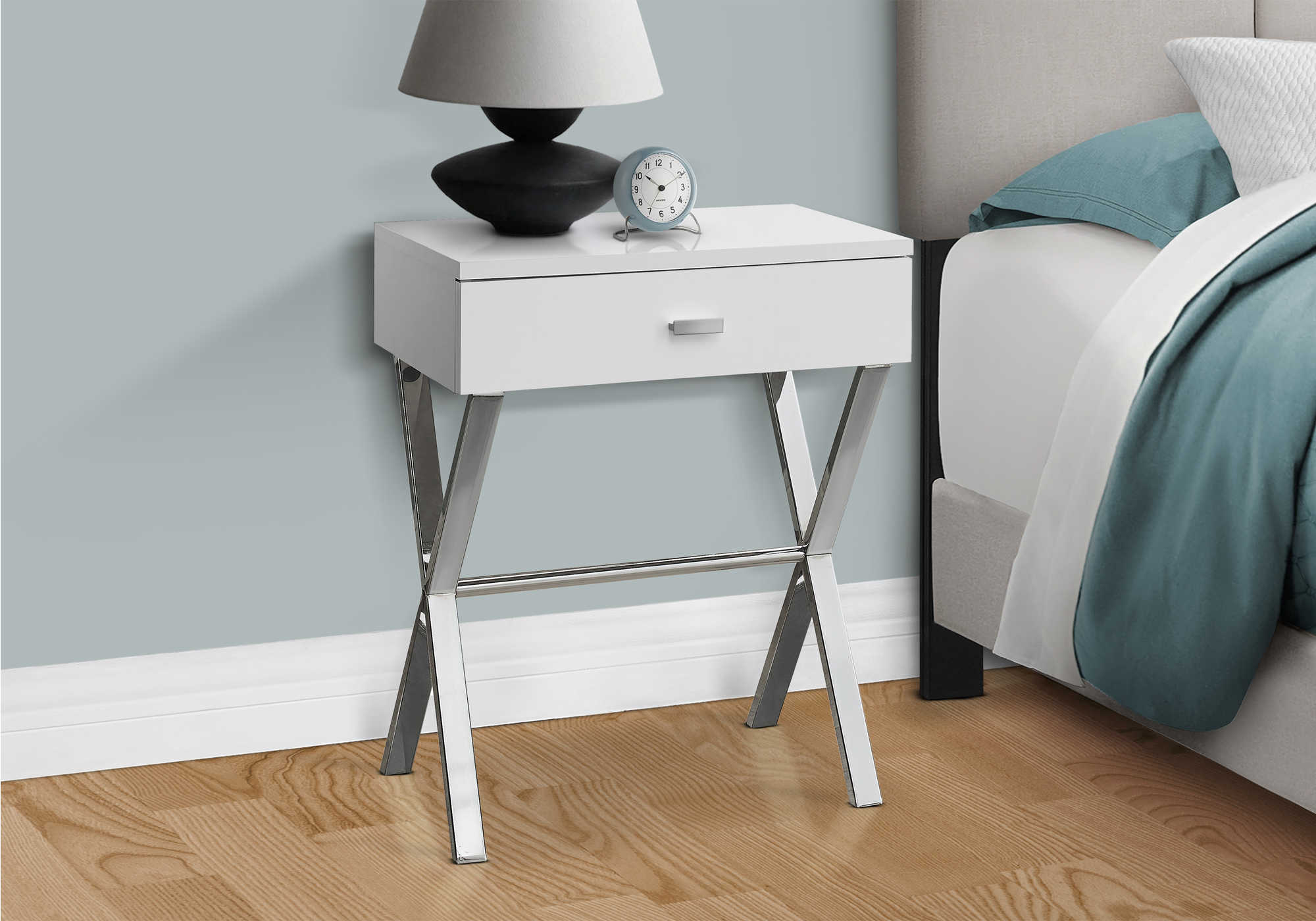 NIGHTSTAND - 24"H / GLOSSY WHITE / CHROME METAL #I 3262