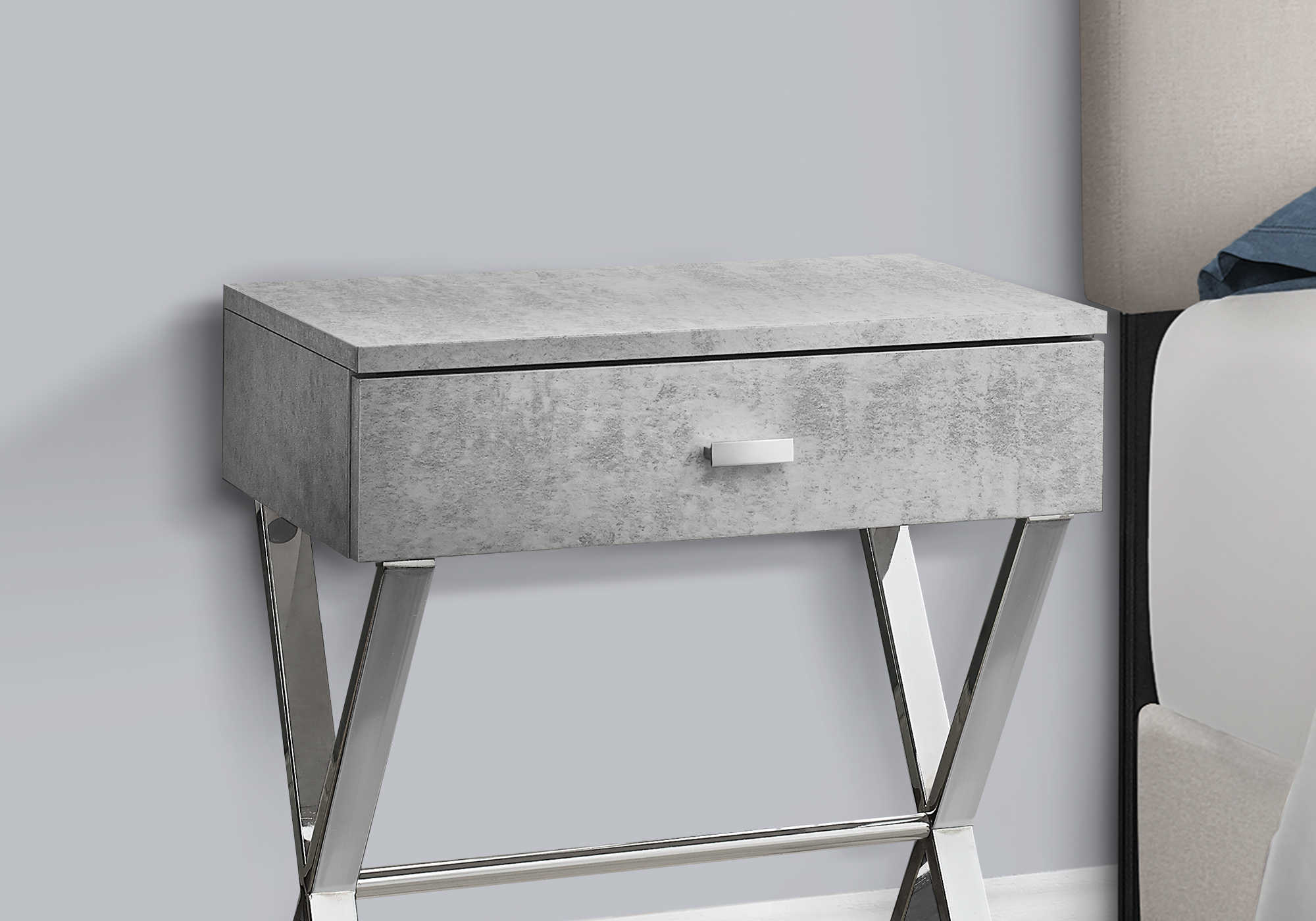 ACCENT TABLE - 24"H / GREY CEMENT / CHROME METAL #I 3264