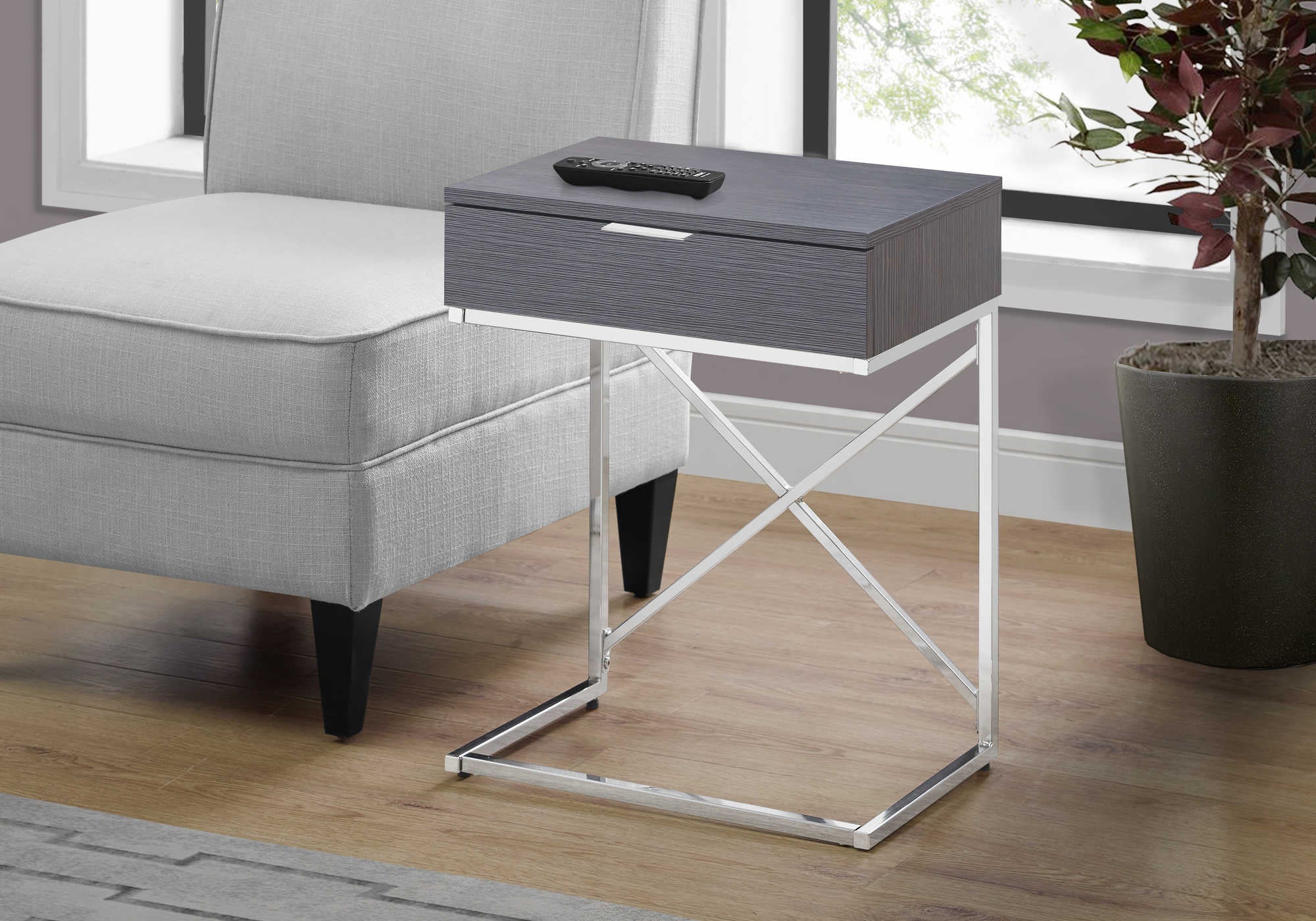 ACCENT TABLE - 24"H / GREY / CHROME METAL #I 3474