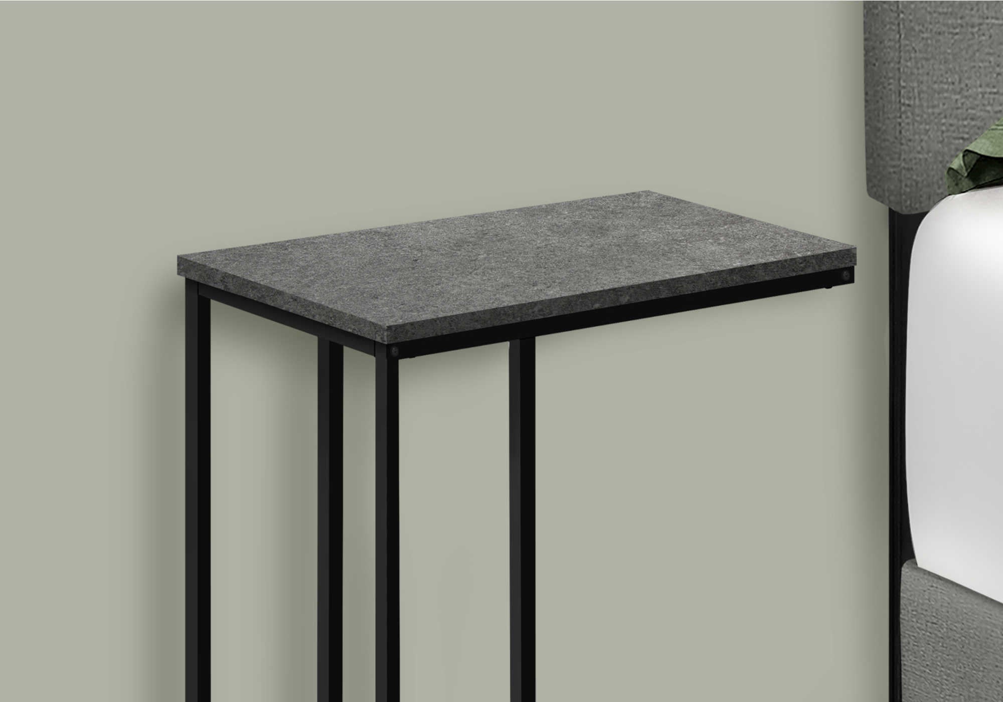 TABLE D'APPOINT - 25"H / ASPECT PIERRE GRISE / MÉTAL NOIR #I 3765