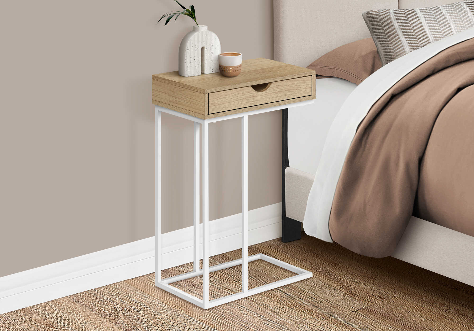 NIGHTSTAND - 25"H / NATURAL / WHITE METAL #I 3775