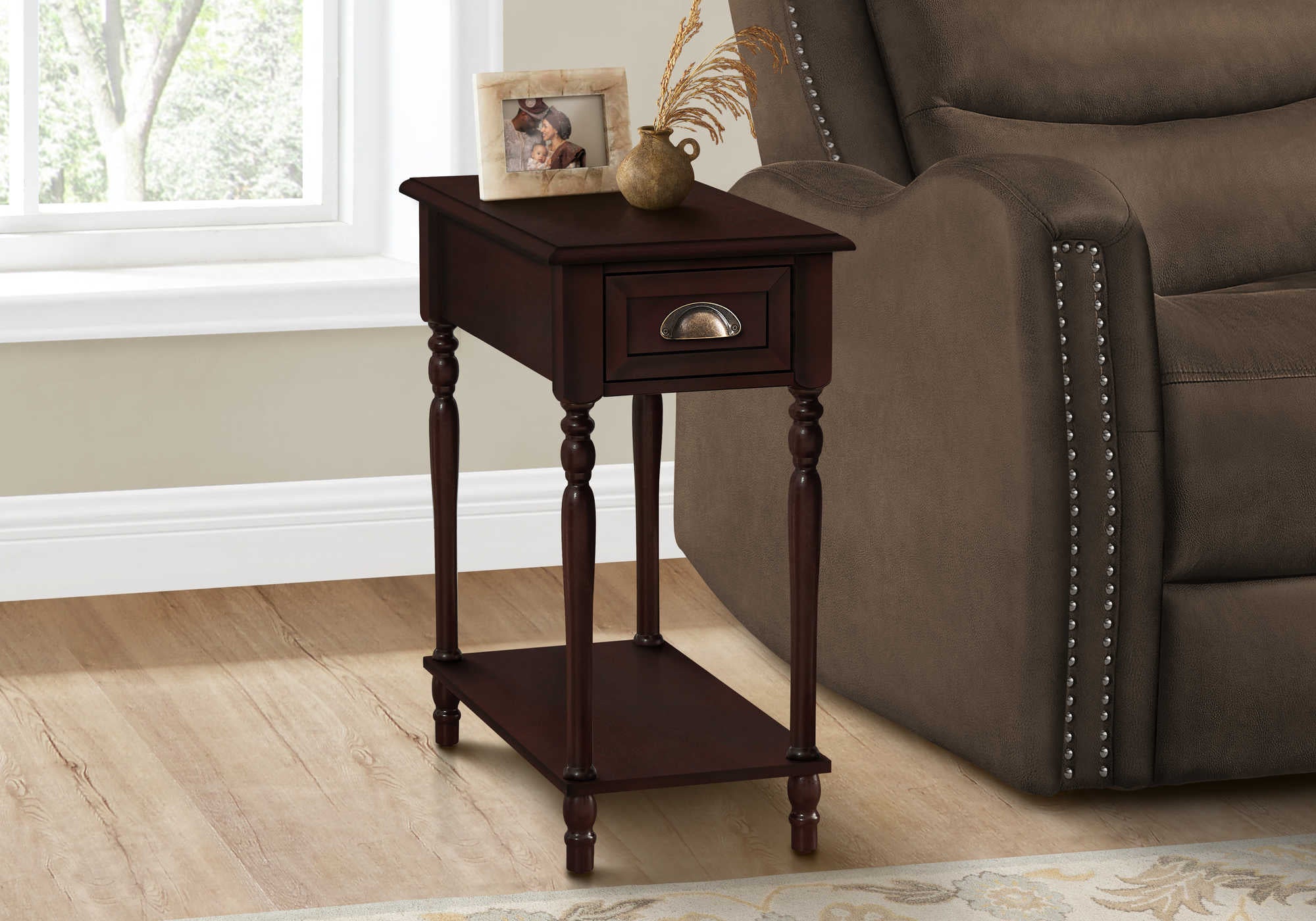 NIGHTSTAND - 24"H / CHERRY VENEER END TABLE #I 3969