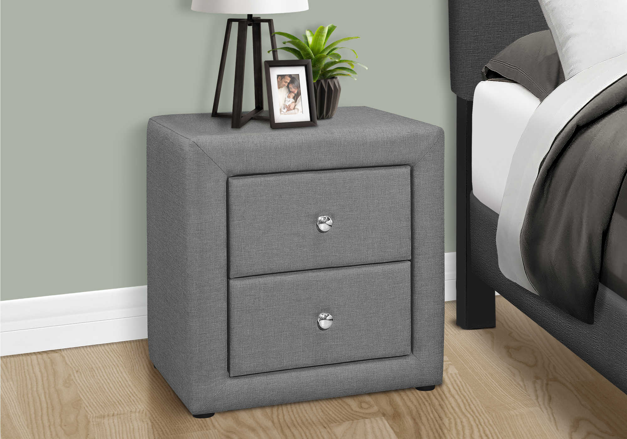 NIGHTSTAND - 21"H / GREY LINEN #I 5604