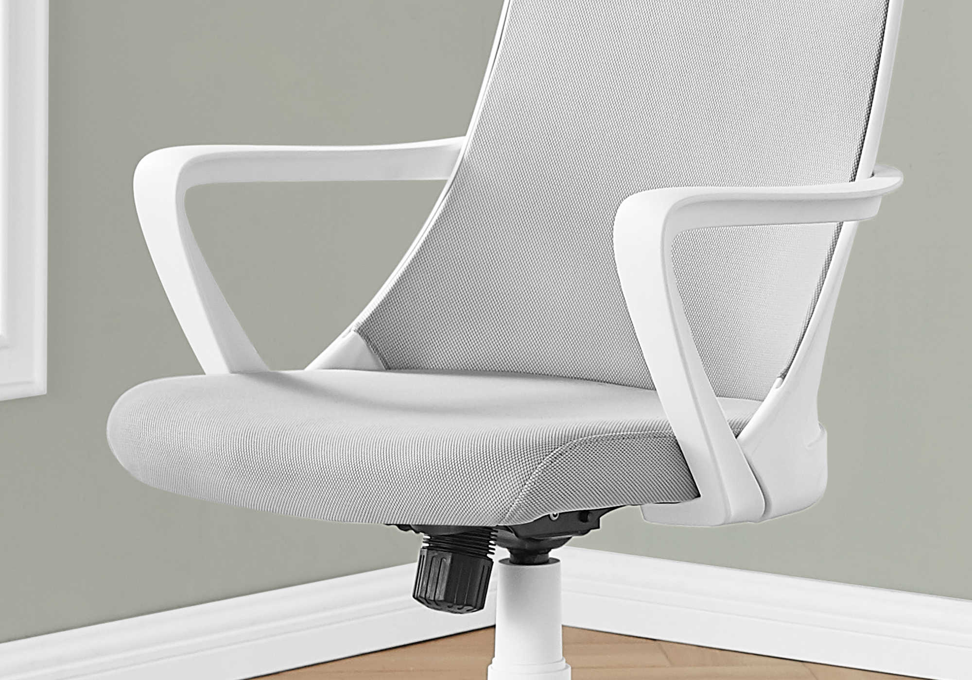 OFFICE CHAIR - WHITE / GREY MESH / MULTI POSITION # I 7294