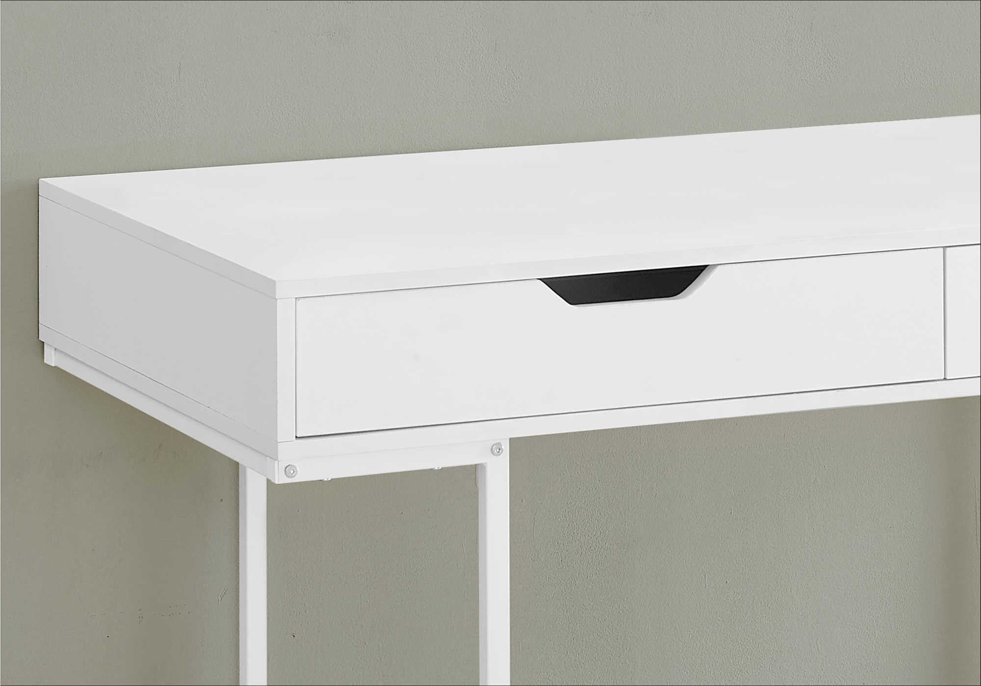 BUREAU D'ORDINATEUR - 48"L / BLANC / MÉTAL BLANC # I 7554